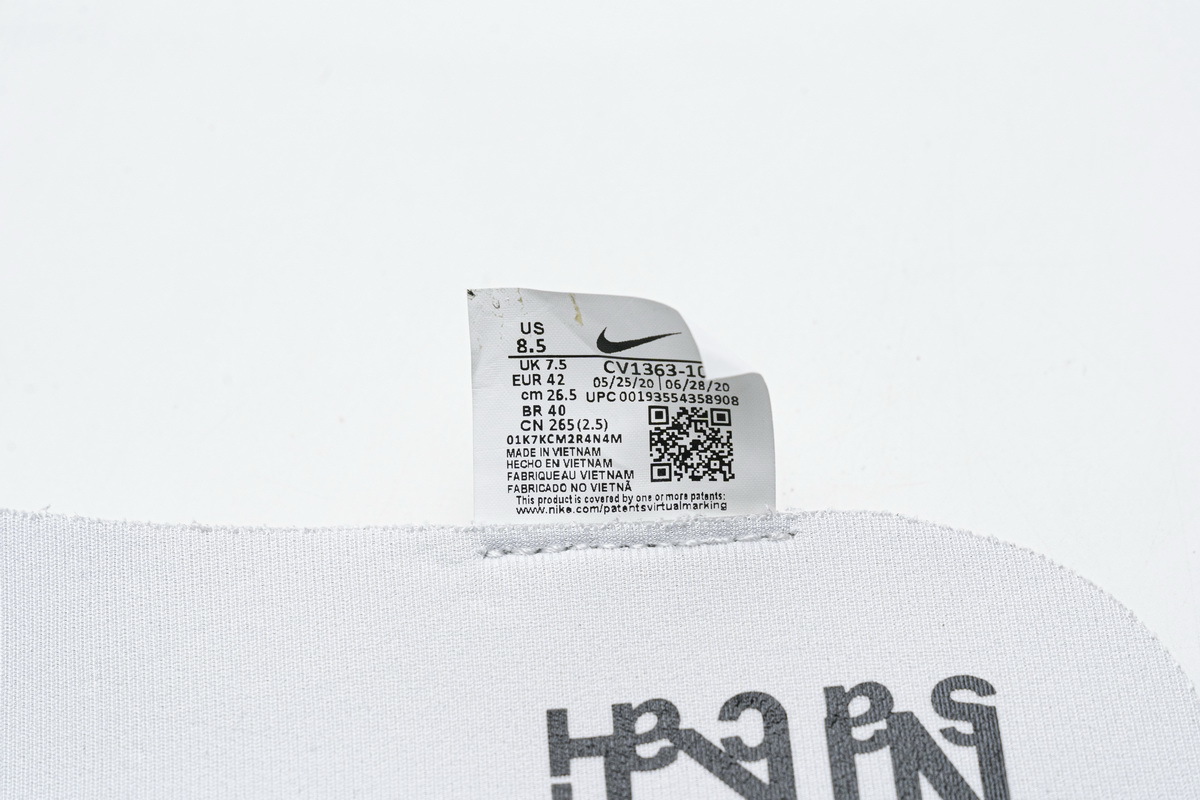 Sacai x Nike Pegasua Vaporfly Black White CI9928-001