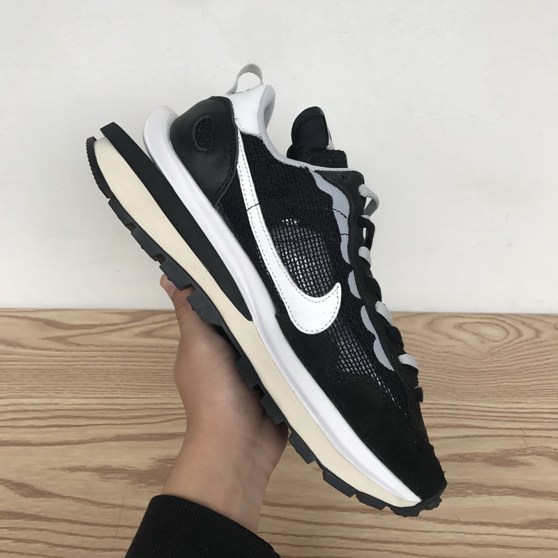 Sacai x Nike Pegasua Vaporfly Black White CI9928-001