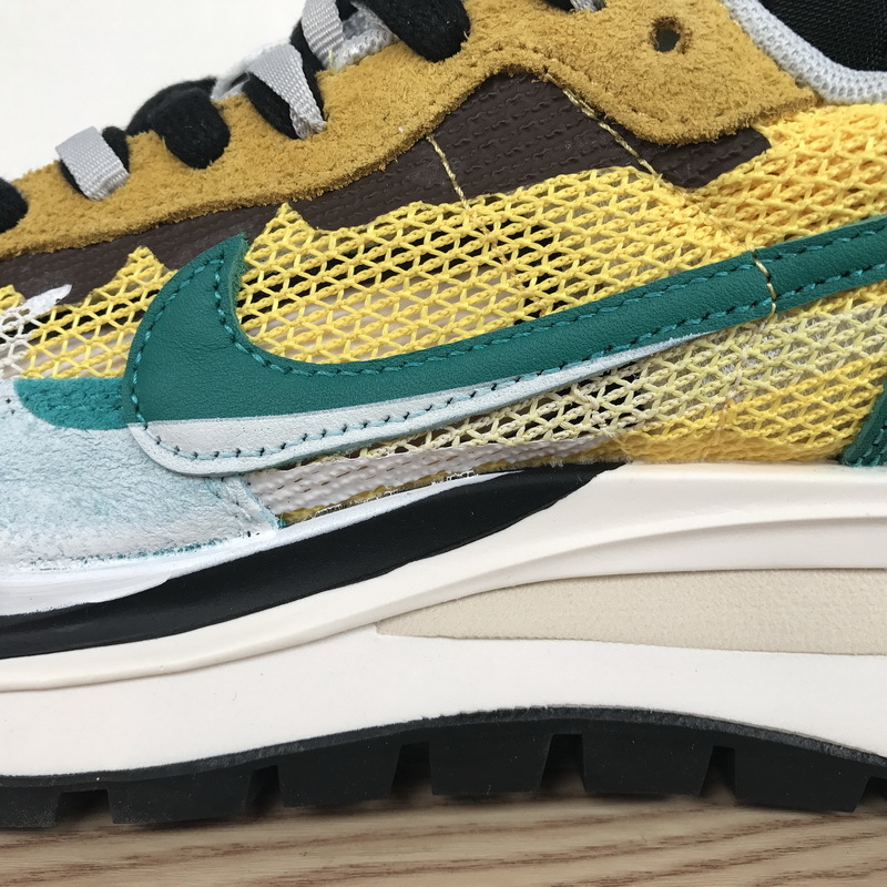 Sacai x Nike Pegasua Vaporfly Yellow Green CV1363-700