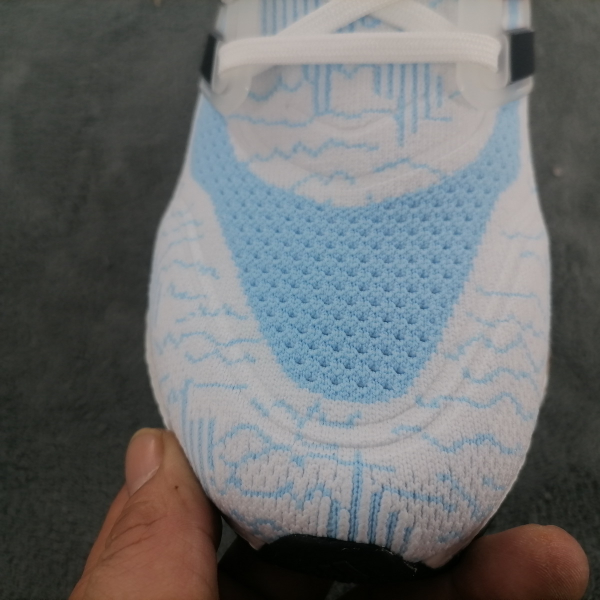 Adidas Ultra Boost 21 White ice blue GZ7120