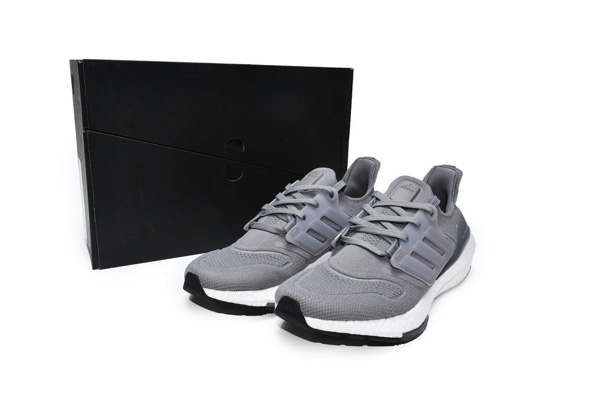 Adidas Ultra Boost 22 Greyish White GX5460