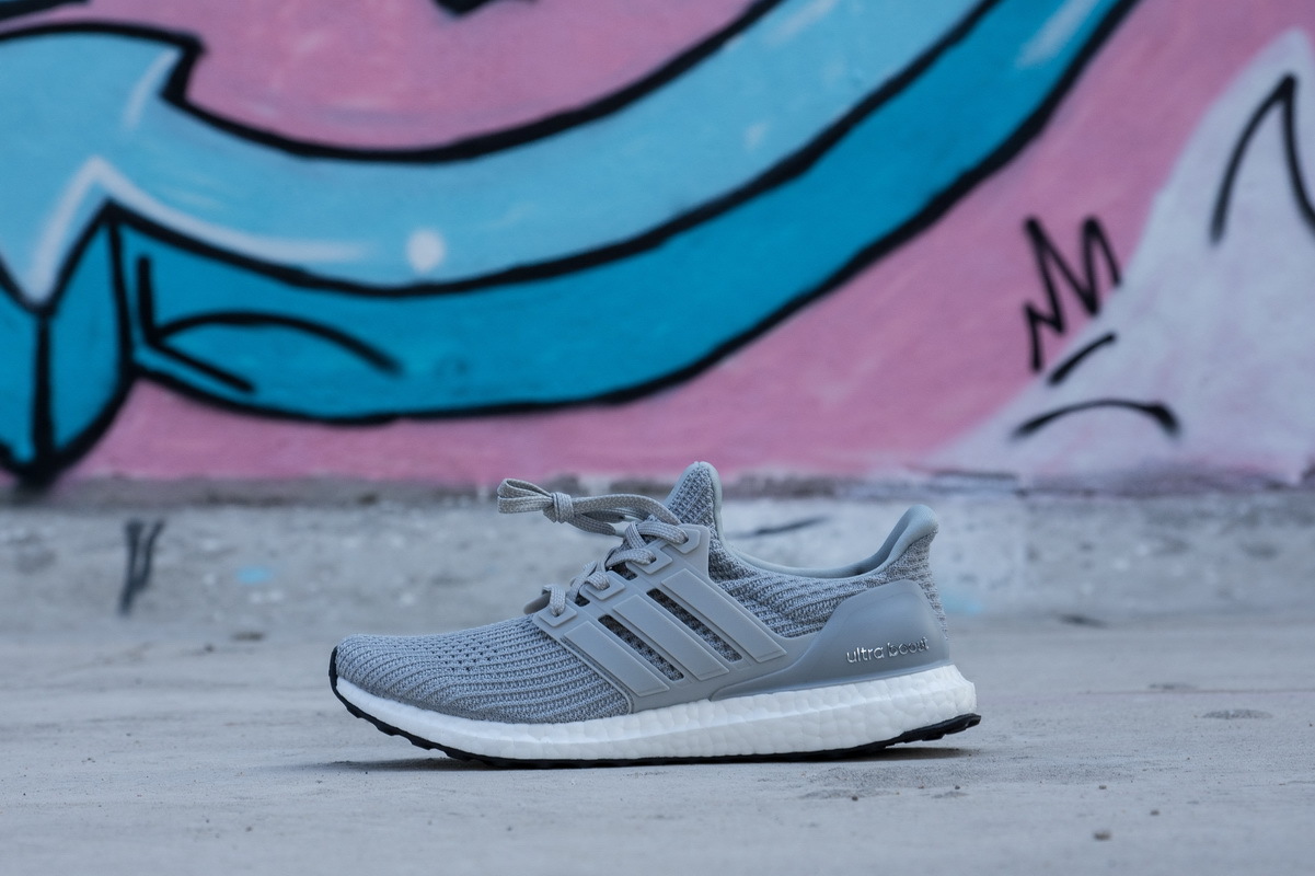 Adidas Ultra Boost 4.0 “Light Grey” BB6167