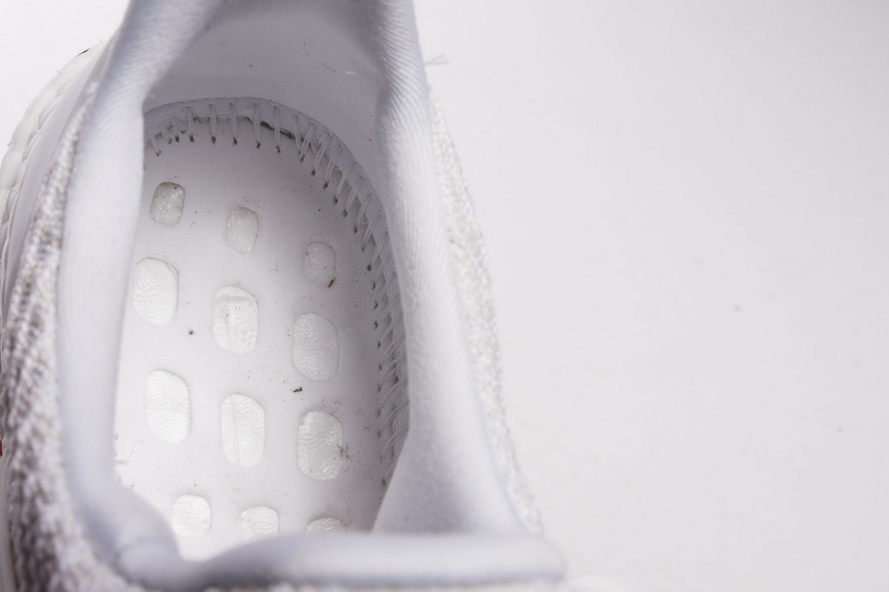 Adidas Ultra Boost 4.0 “Triple White” Real Boost BB6168