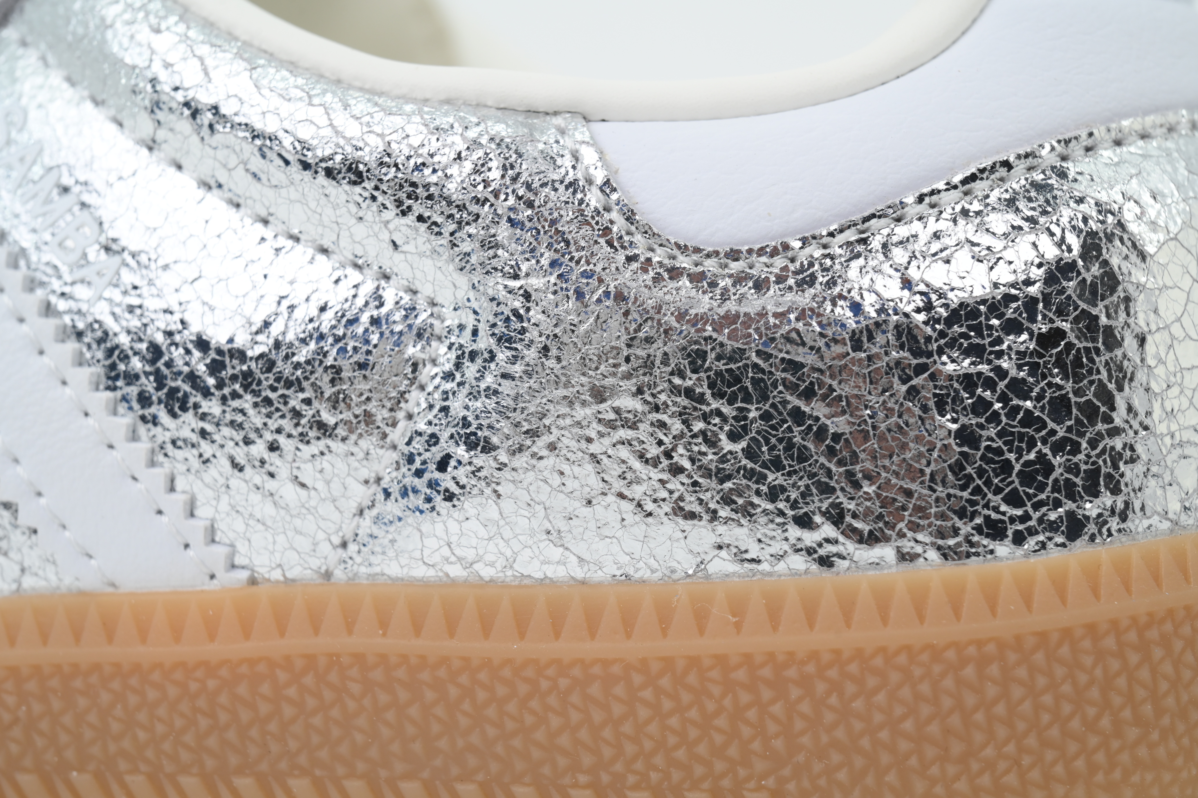 Adidas Wmns Samba OG 'Cracked Metallic Pack - Silver' JR0035