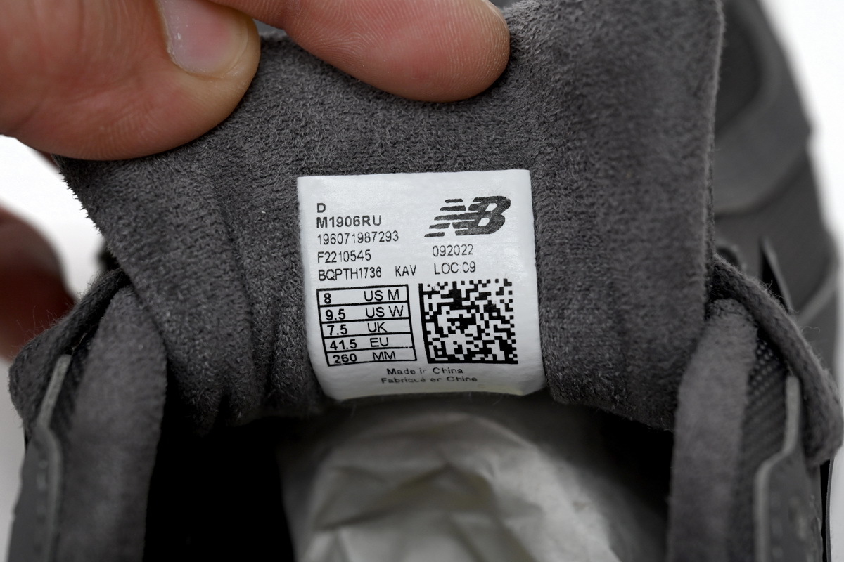 New Balance 1906R Dark Grey M1906RU