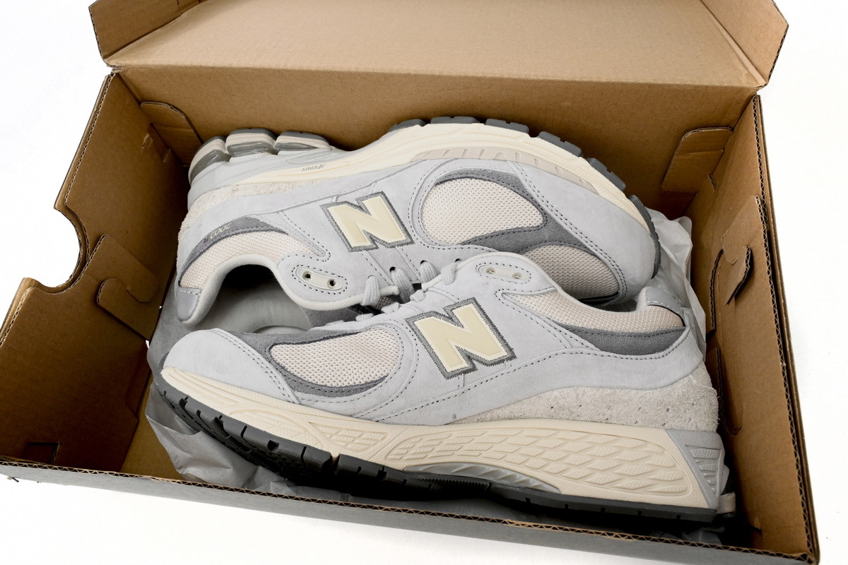 New Balance 2002R Sea Grey M2002RLN