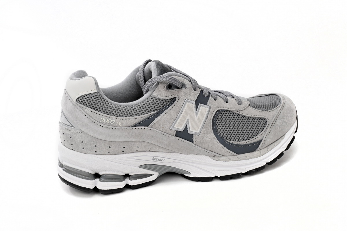 New Balance 2002R White Grey M2002RST