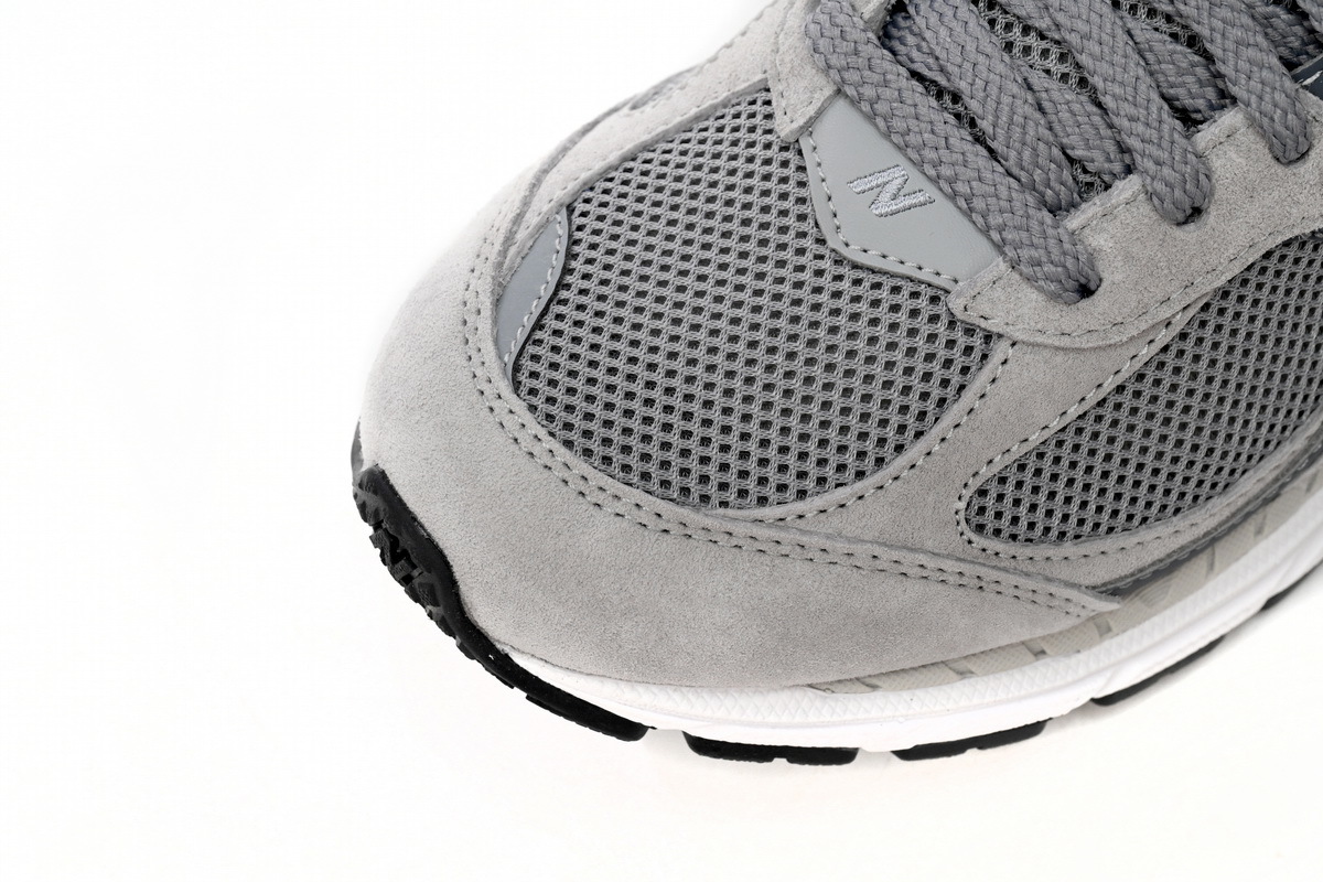 New Balance 2002R White Grey M2002RST