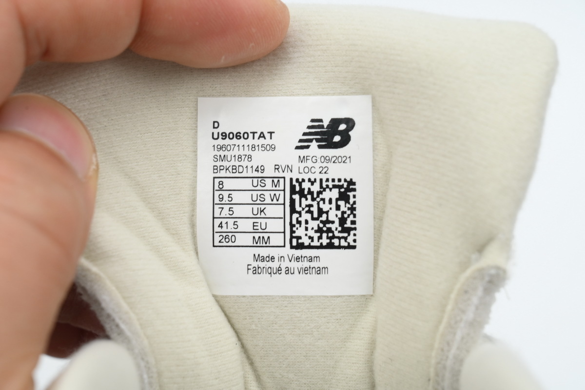 New Balance 9060 'Turtledove' 1 U9060TAT