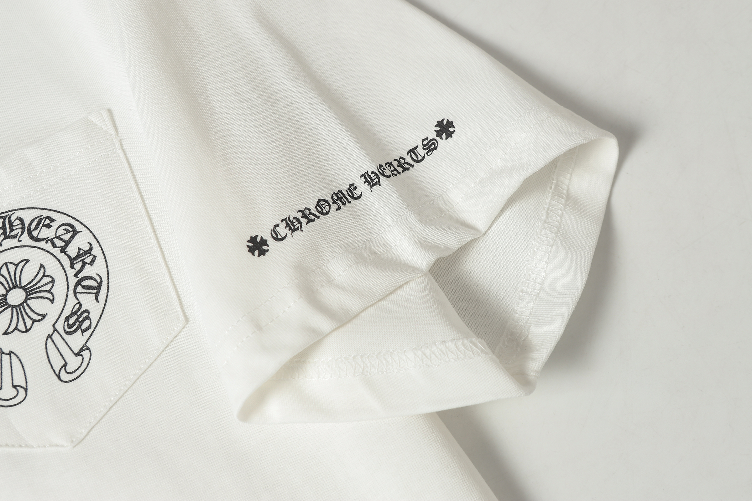 Chrome Hearts T-Shirt 2104 P130