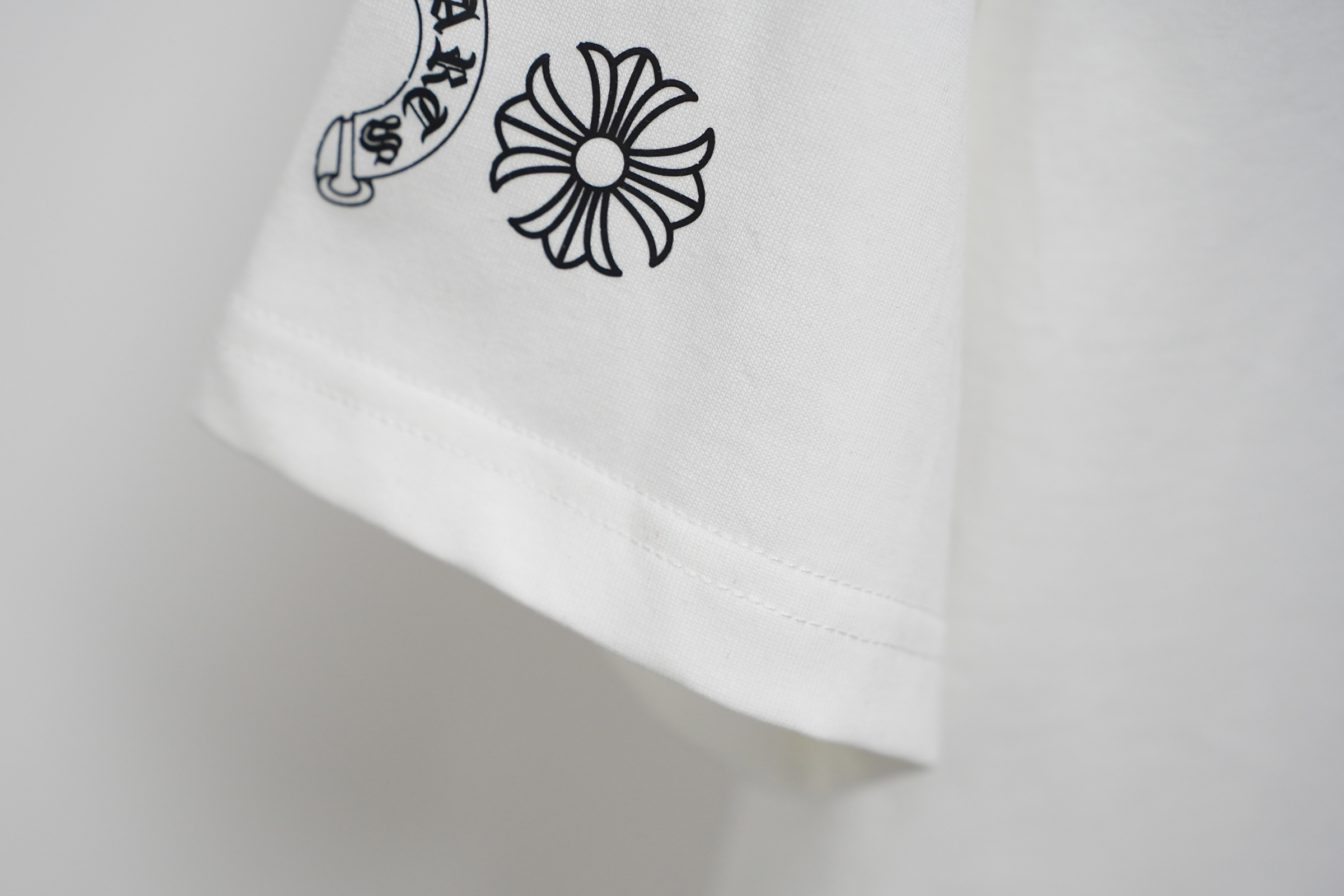 Chrome Hearts T-Shirt 2202 Black White P130