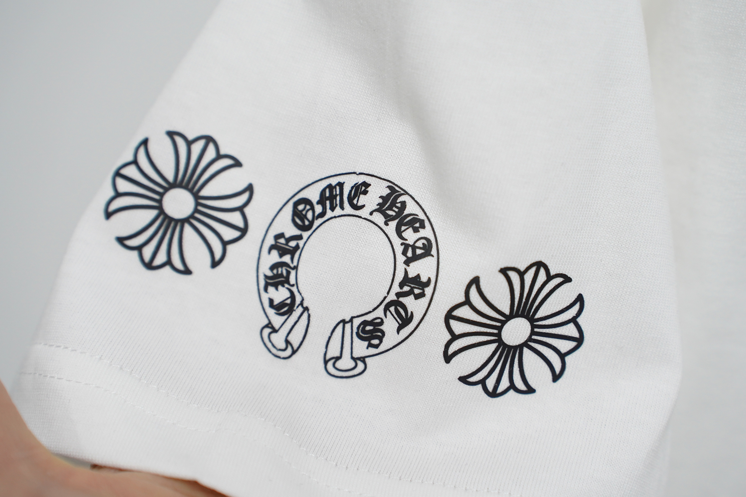 Chrome Hearts T-Shirt 2202 Black White P130