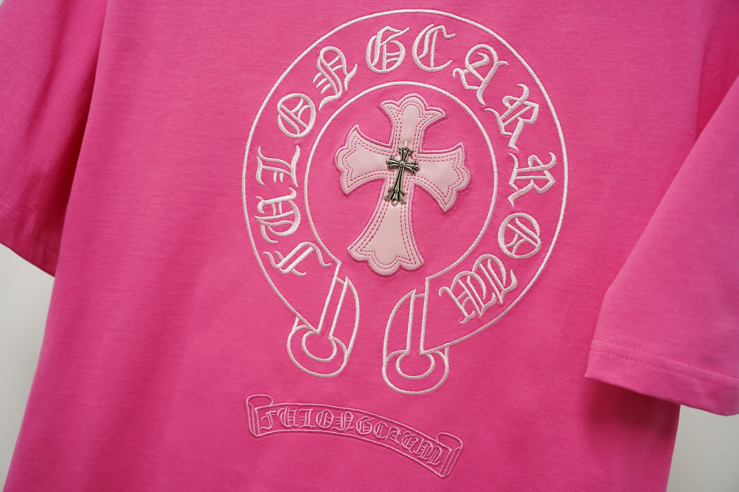 Chrome Hearts T-Shirt 2207 Black White Pink P130