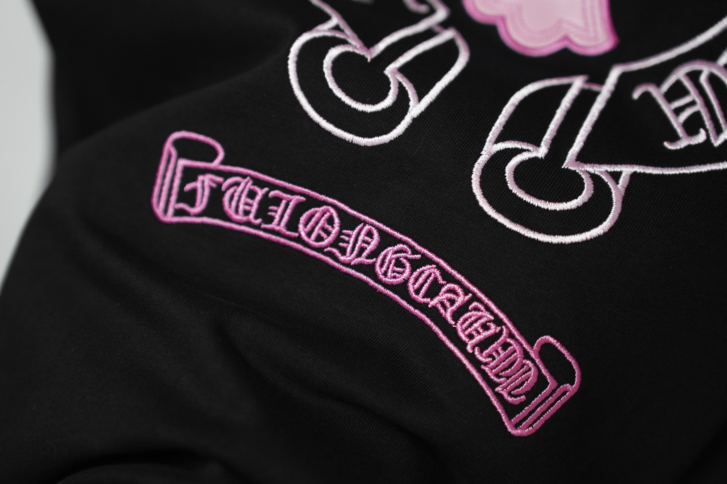 Chrome Hearts T-Shirt 2207 Black White Pink P130