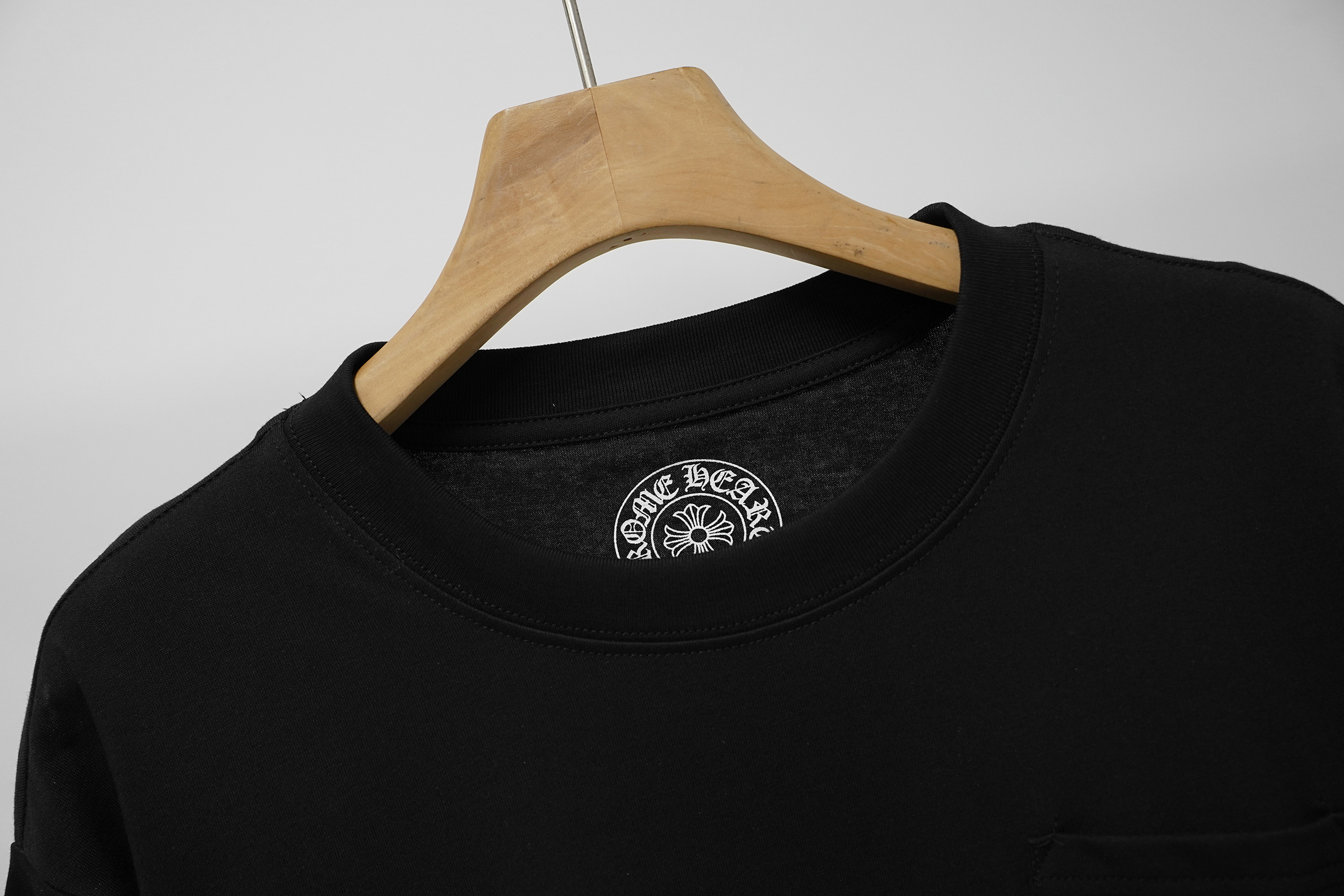 Chrome Hearts T-Shirt 2221 Black White Pink P130