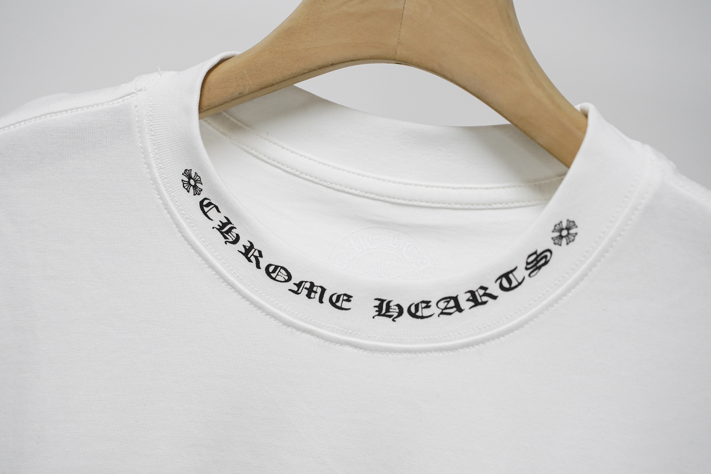 Chrome Hearts T-Shirt 2237 Black White P130