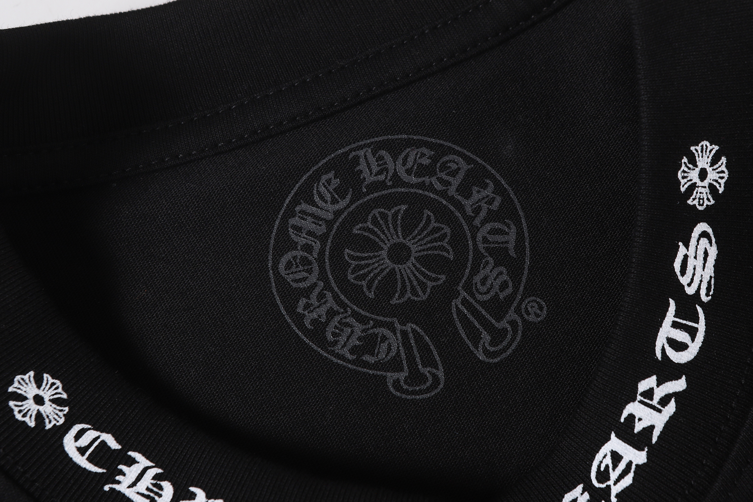 Chrome Hearts T-Shirt 2237 Black White P130