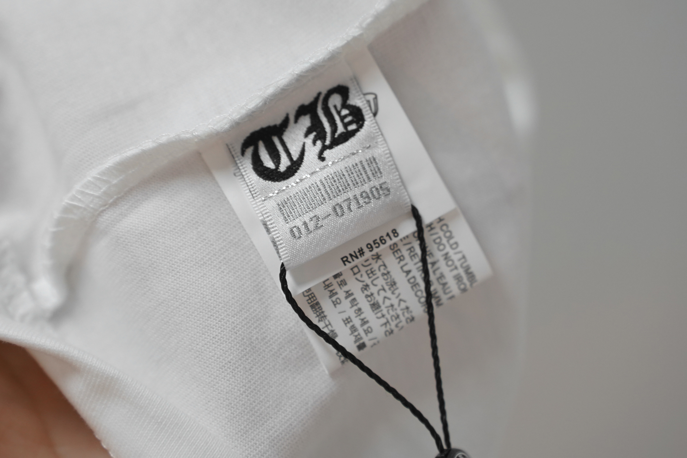 Chrome Hearts T-Shirt 2238 Black White Luminous P130
