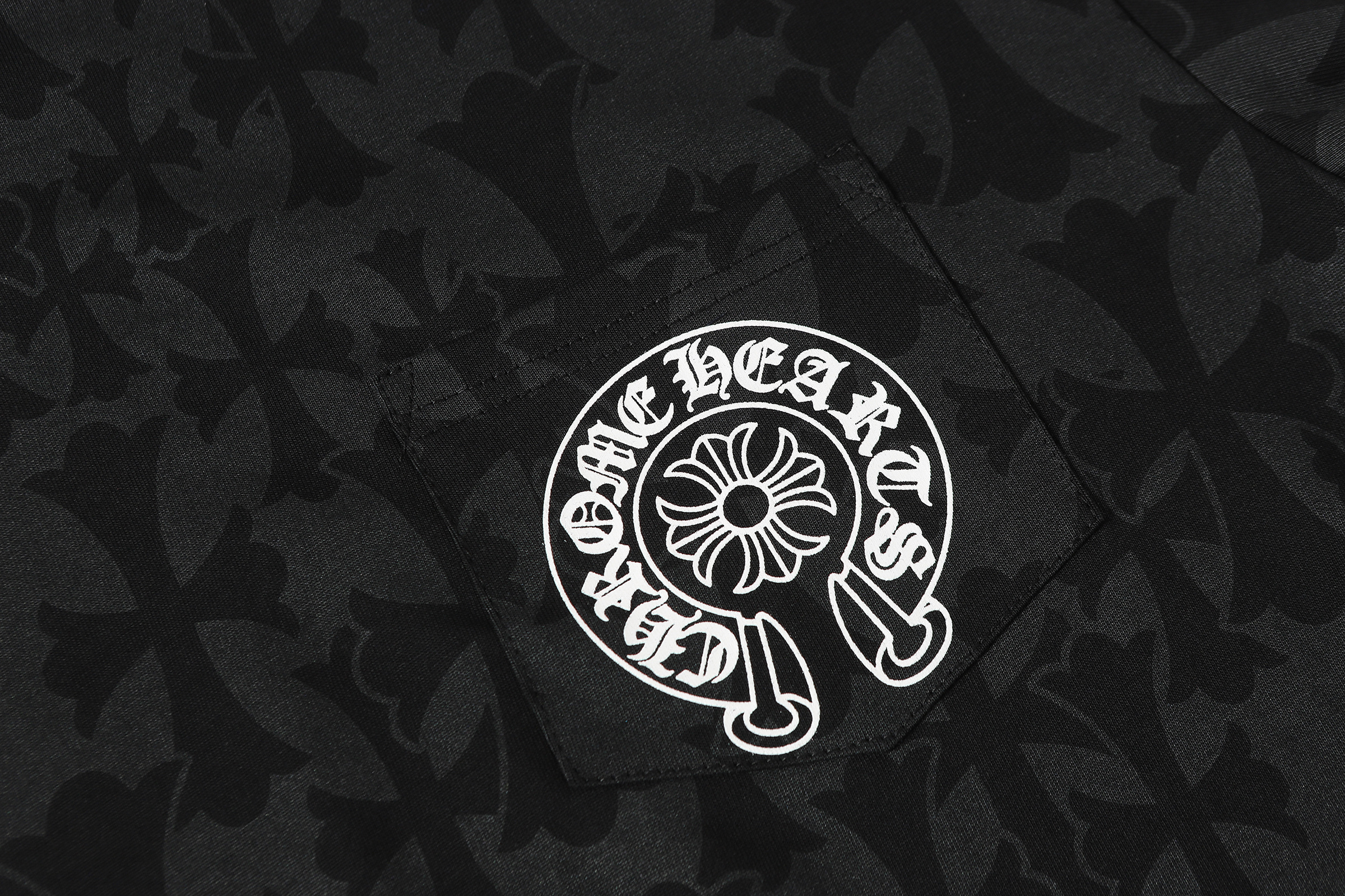 Chrome Hearts T-Shirt 2250 Dark Pattern P130