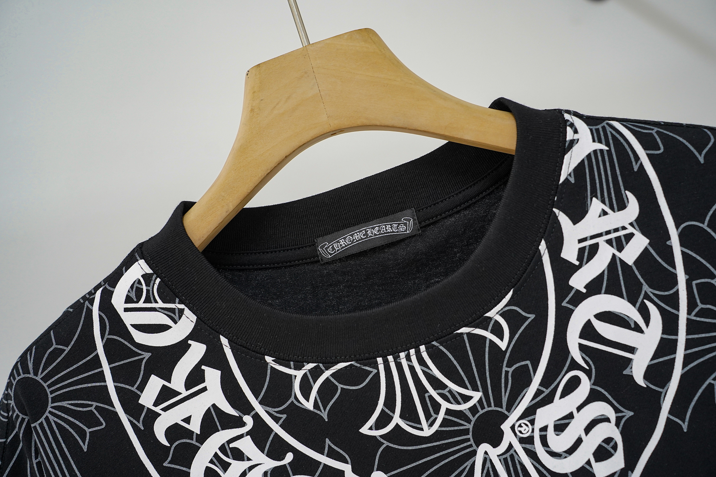 Chrome Hearts T-Shirt 2251 Black White Dark Pattern P130