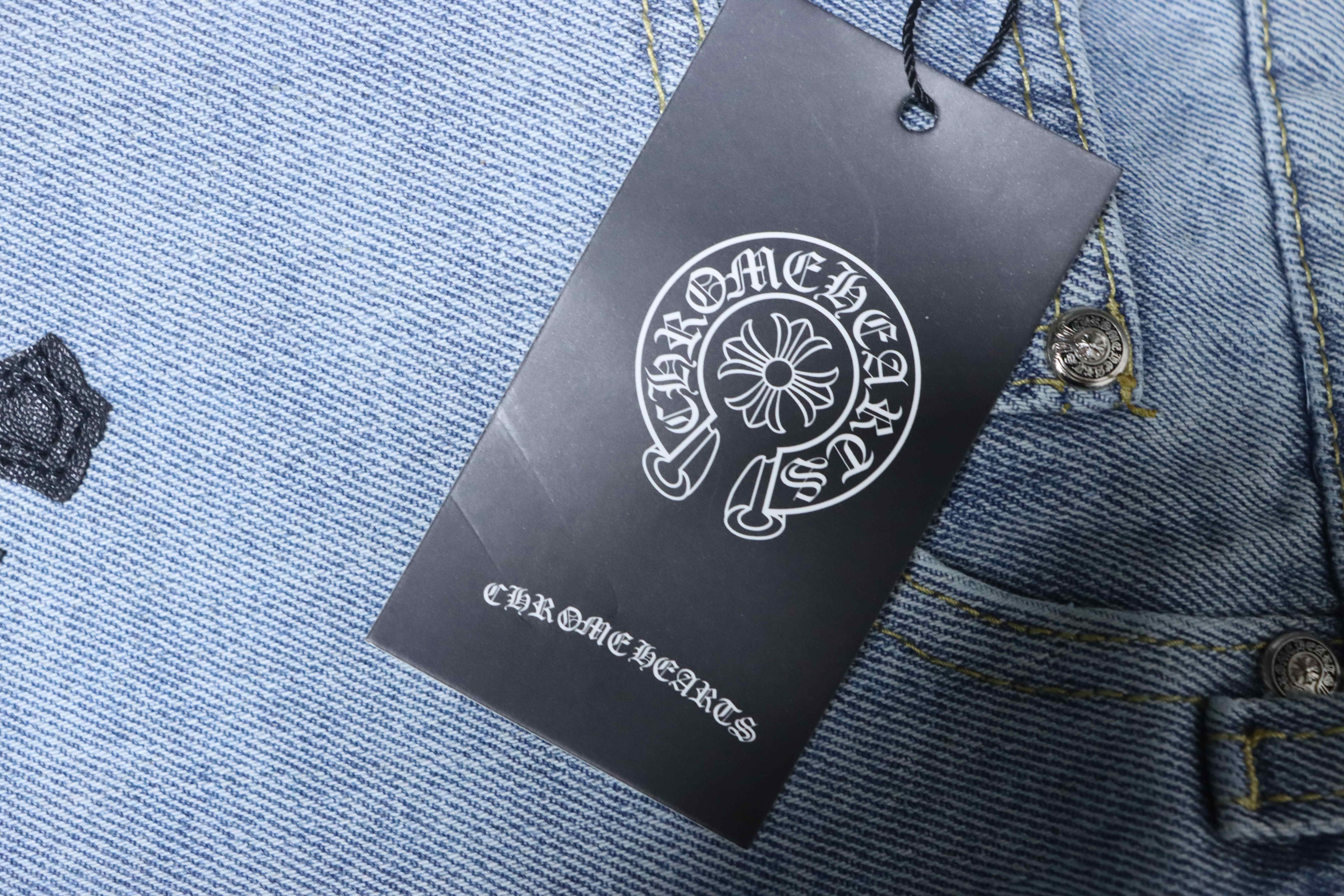 Chrome Hearts Cross Leather Patch Applique Embroidery Cargo Denim Shorts 2 h180