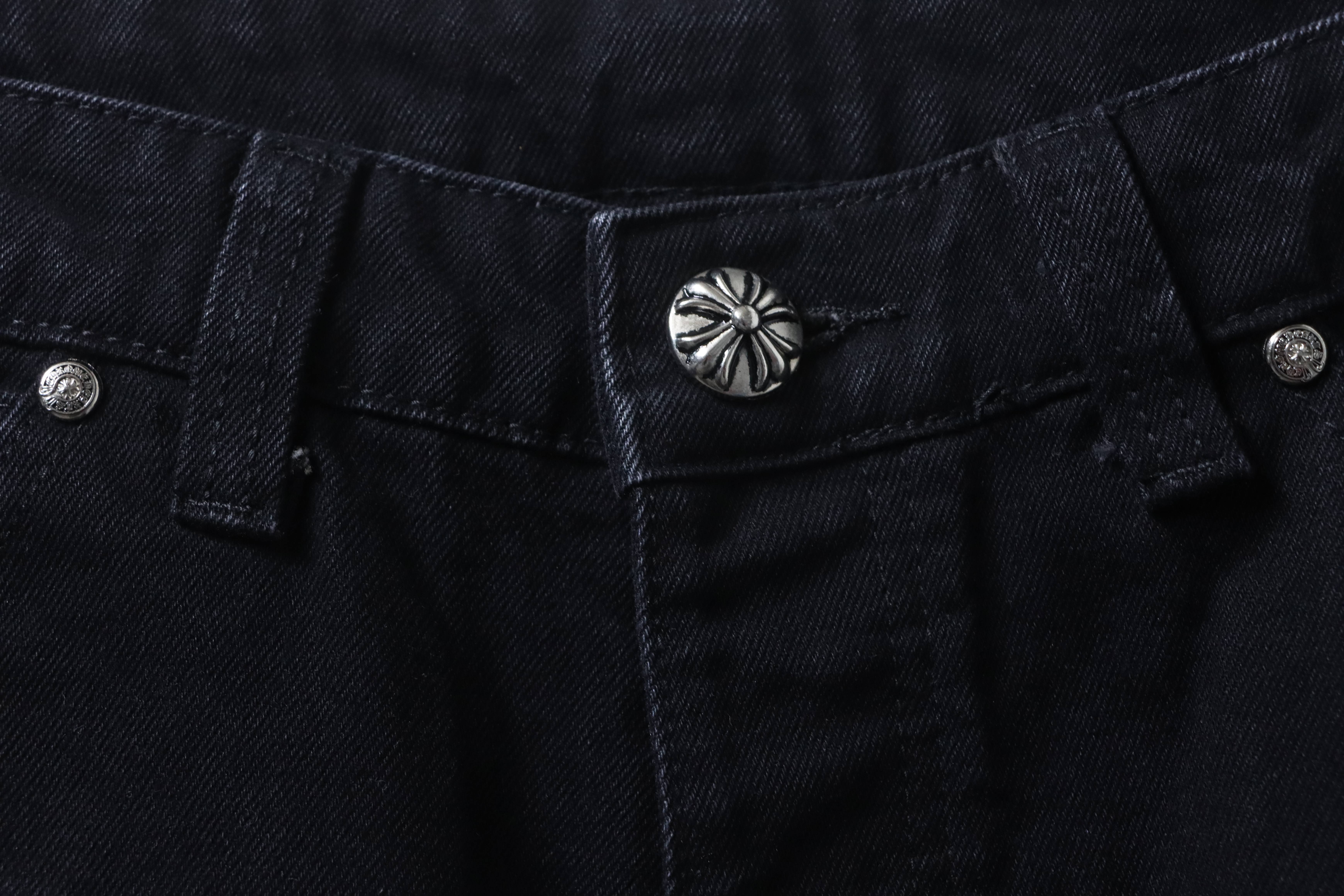 Chrome Hearts Cross Leather Patch Applique Embroidery Cargo Denim Shorts 4 h180