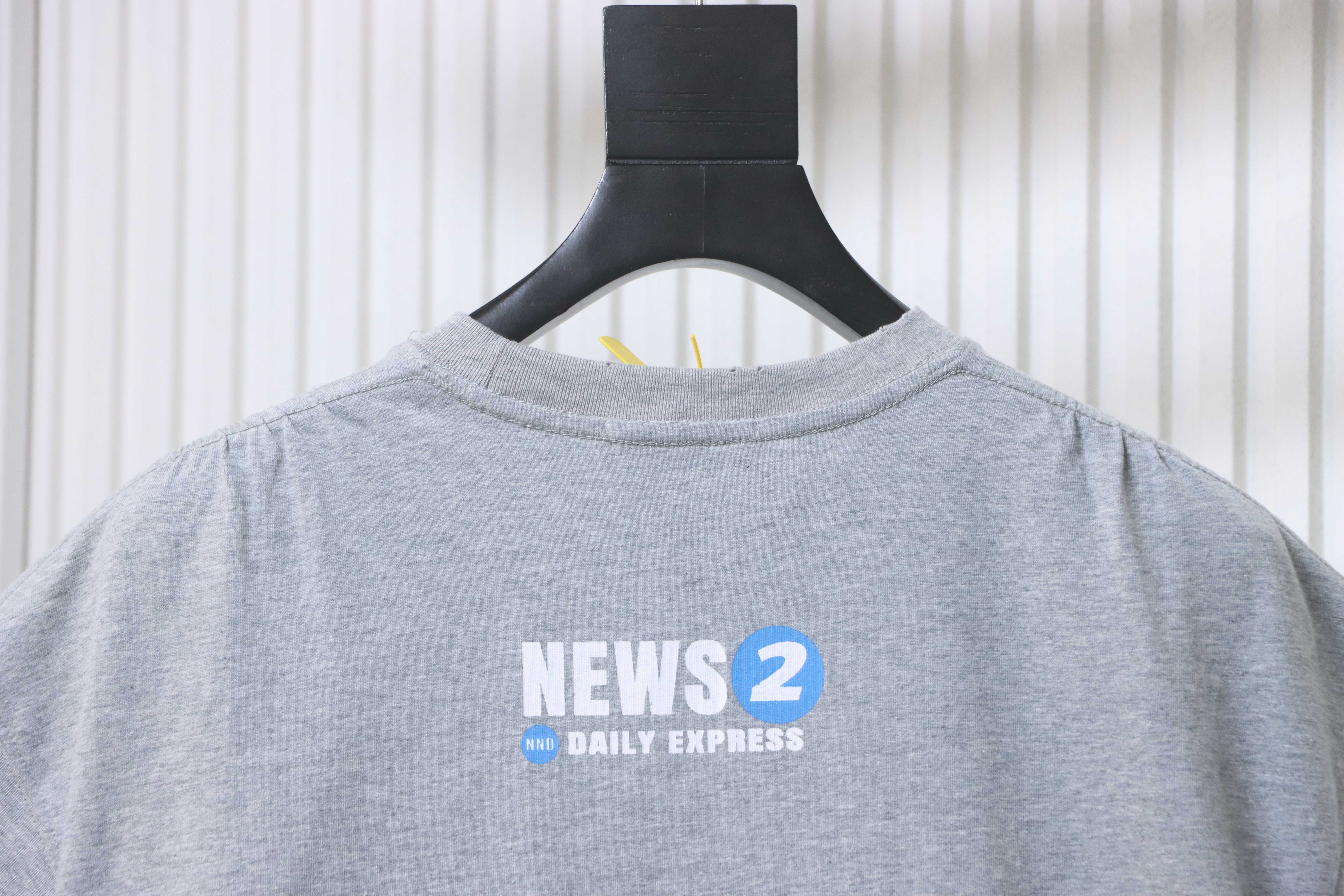 No Publik Watermelon "NEWS 2" Distressed Vintage Wash T-Shirt h170
