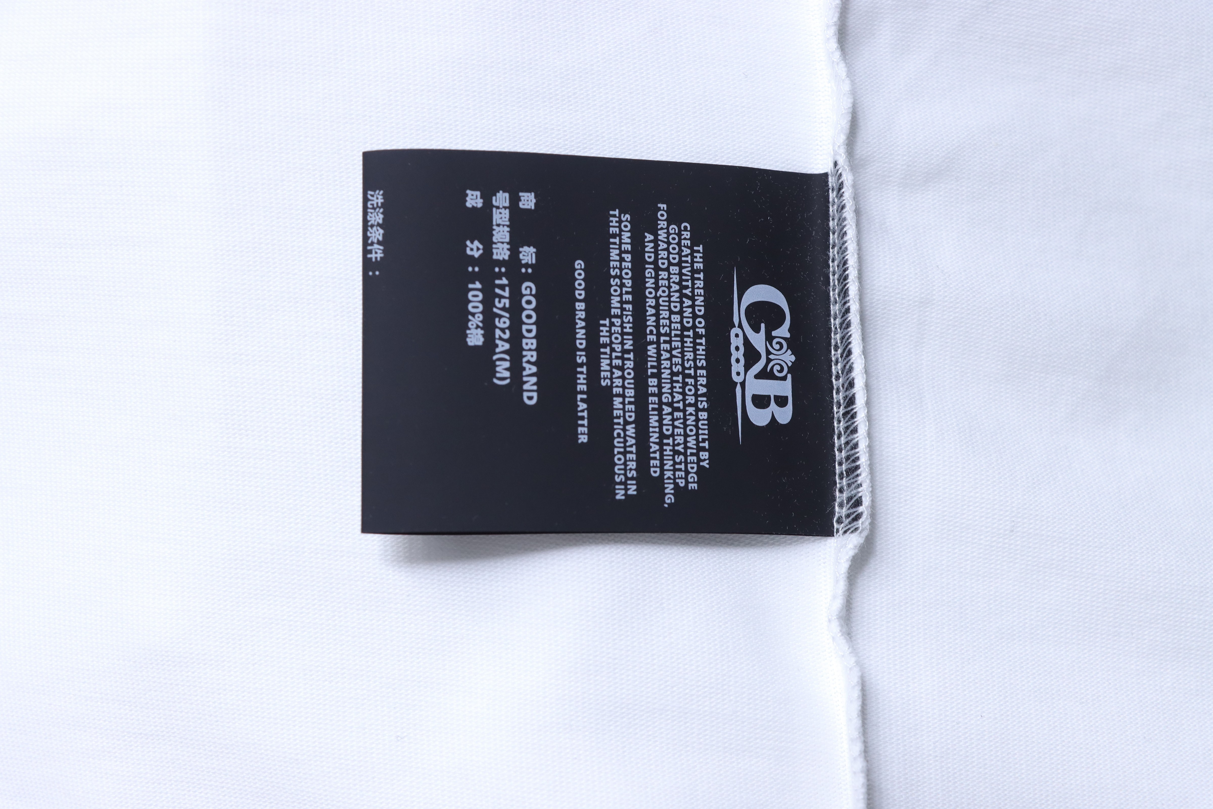 Goodbrand 26SS Luxury Gemstone Embellished Short-Sleeve T-Shirt h170