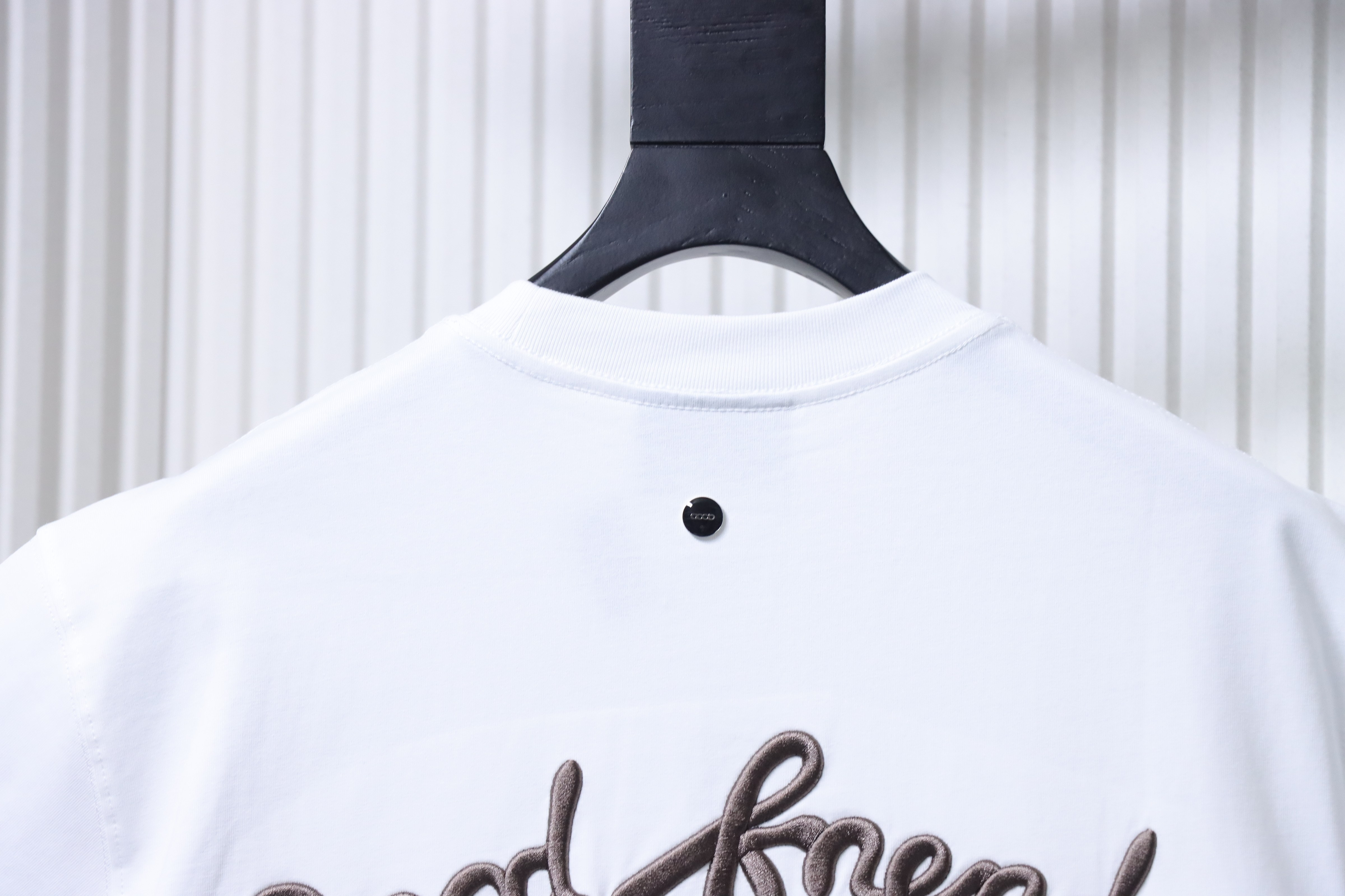 Goodbrand 26SS Sofa Cat Short-Sleeve T-Shirt h160