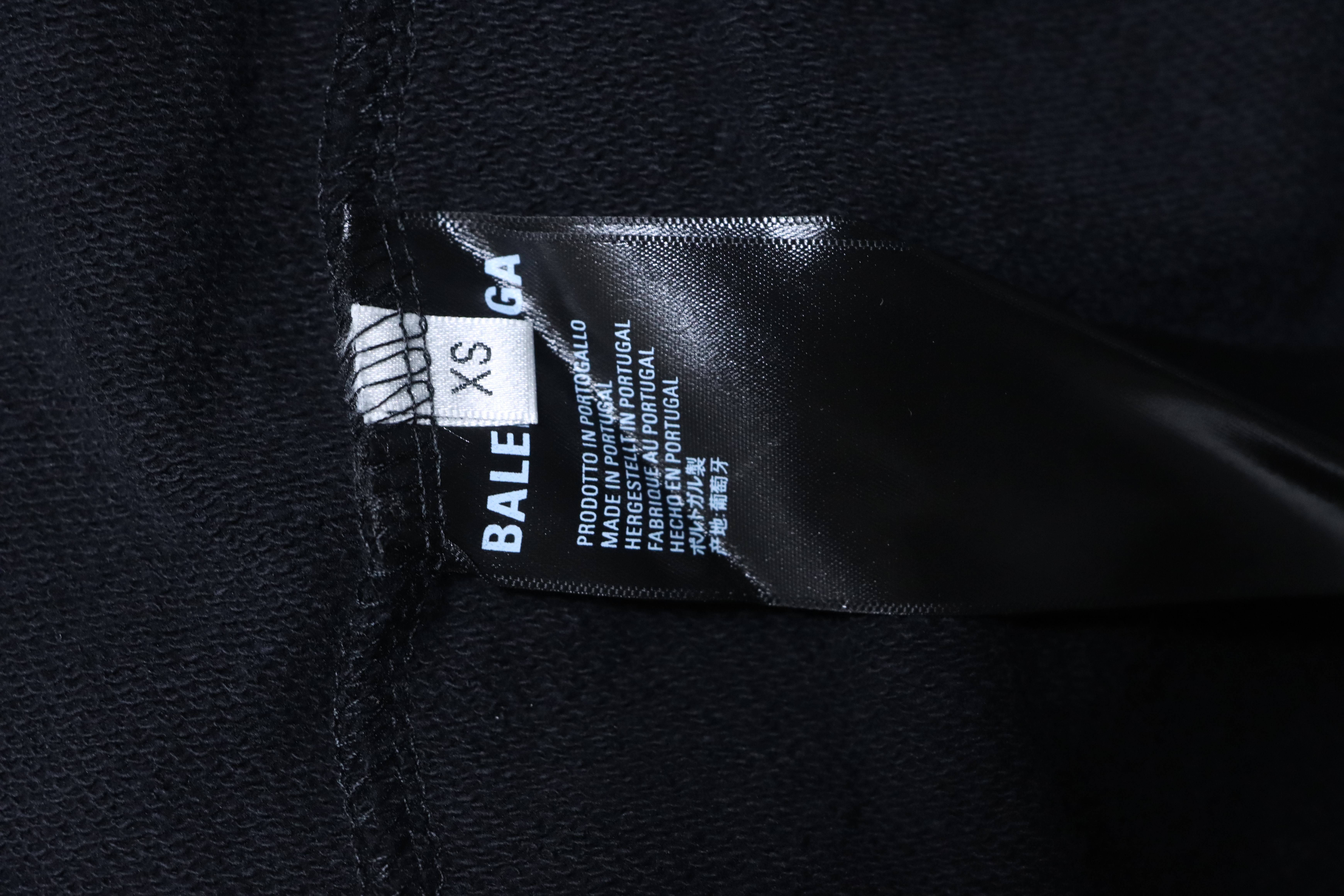 Balenciaga 24FW Embroidered Coke Shorts h180