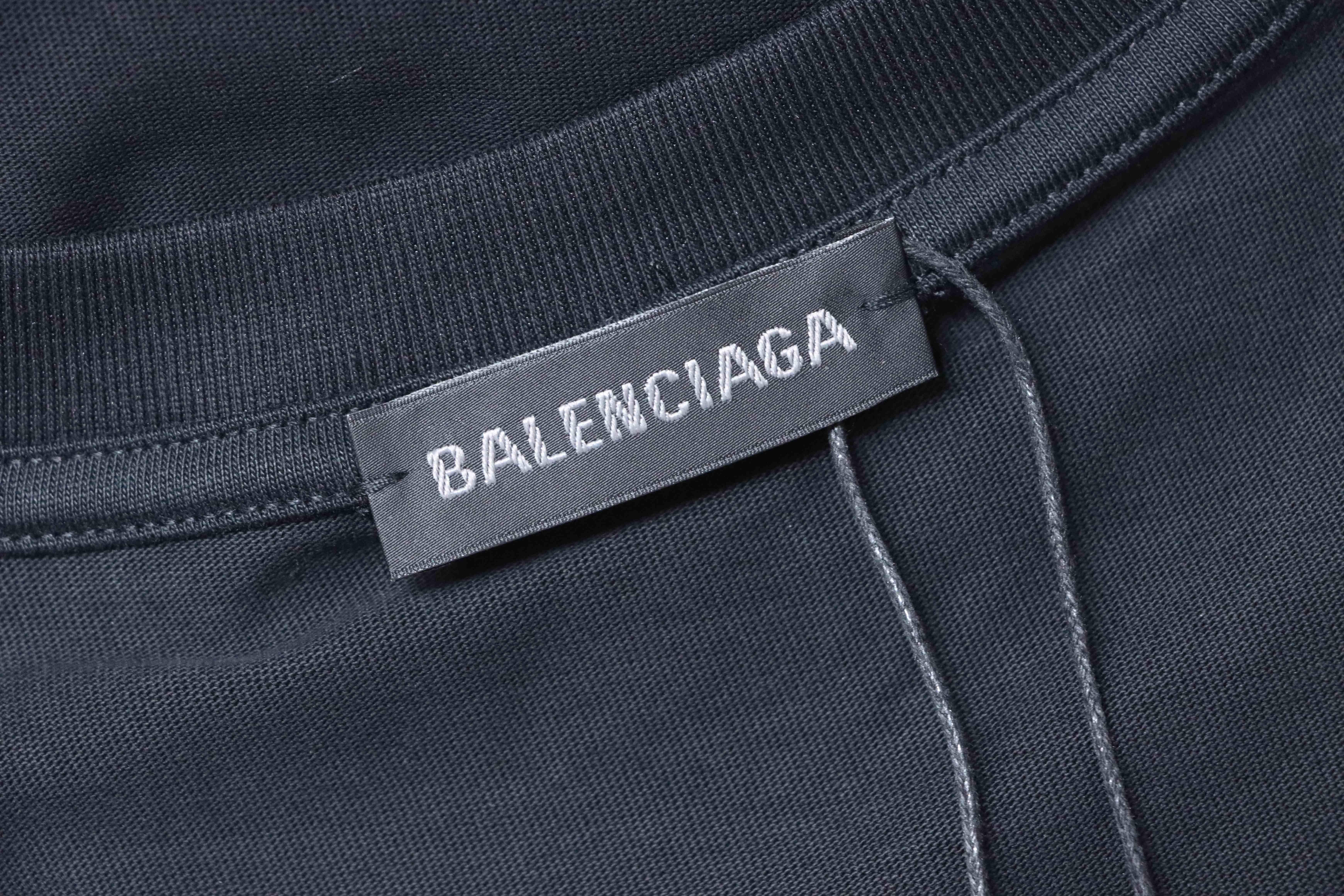 Balenciaga 24SS Blurred Coke Printed T-shirt h130