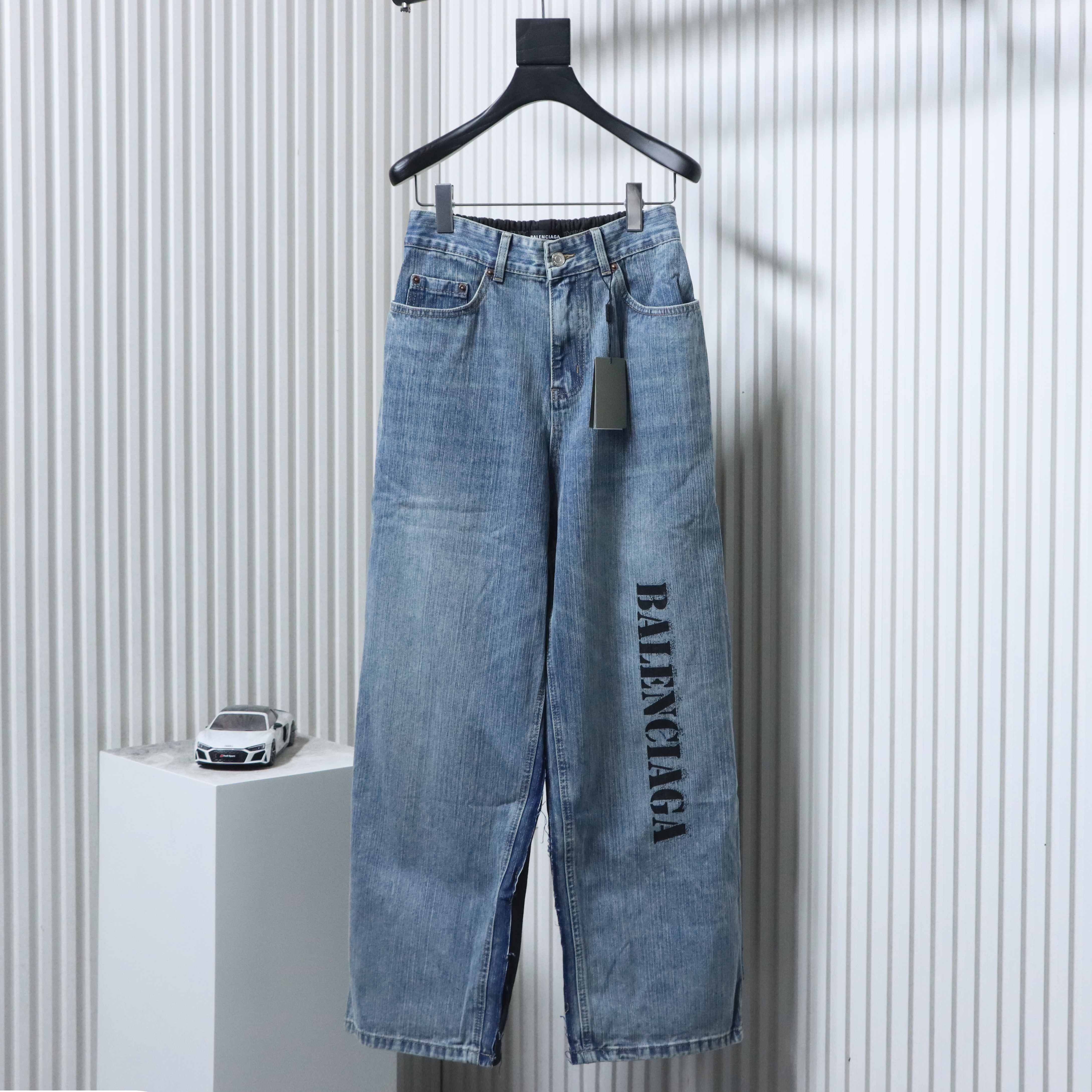 Balenciaga 24SS Spliced Blue Floral Grey Denim Jeans h310