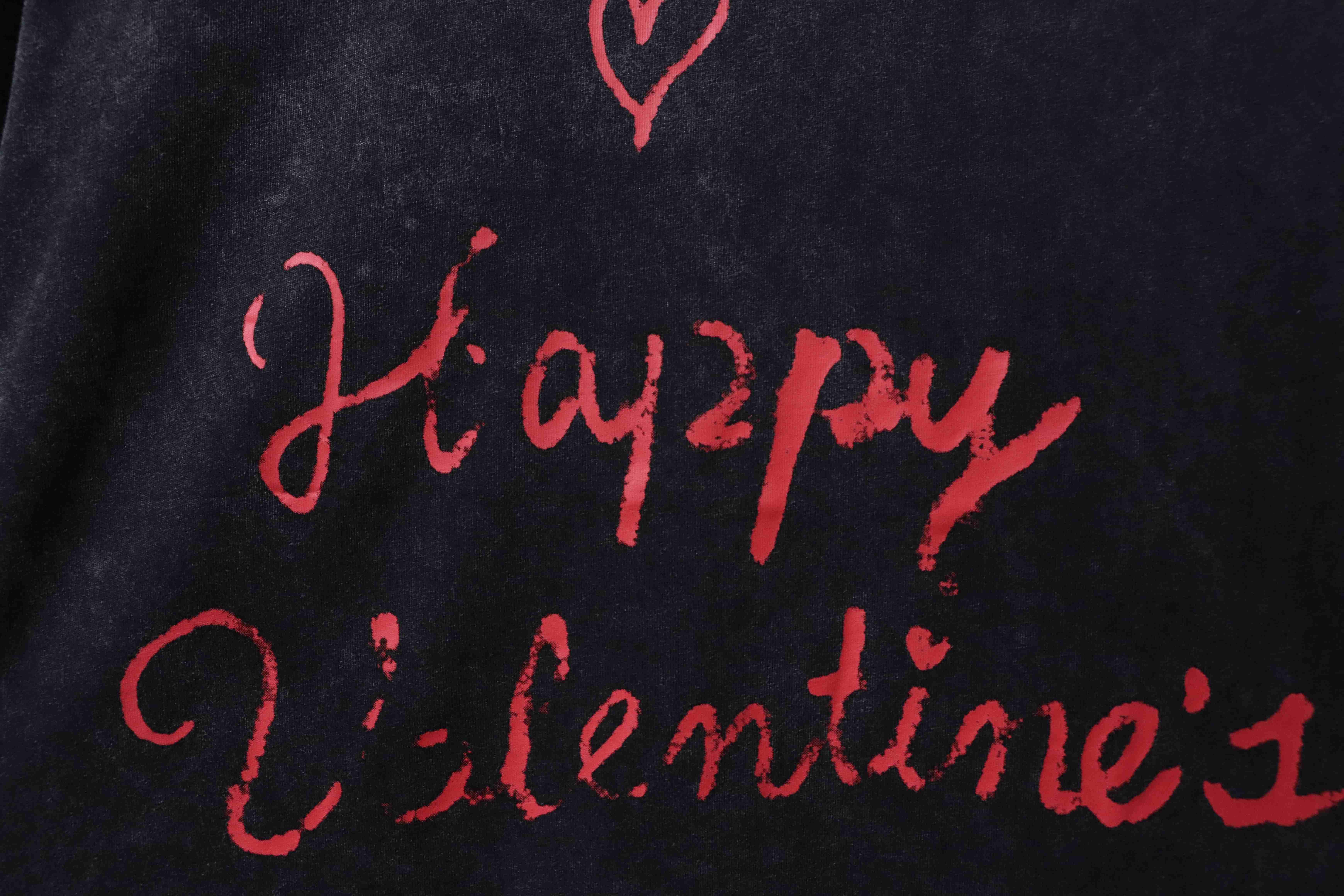 Balenciaga 25SS Valentine Limited Heart Letter Distressed Washed T-shirt h150