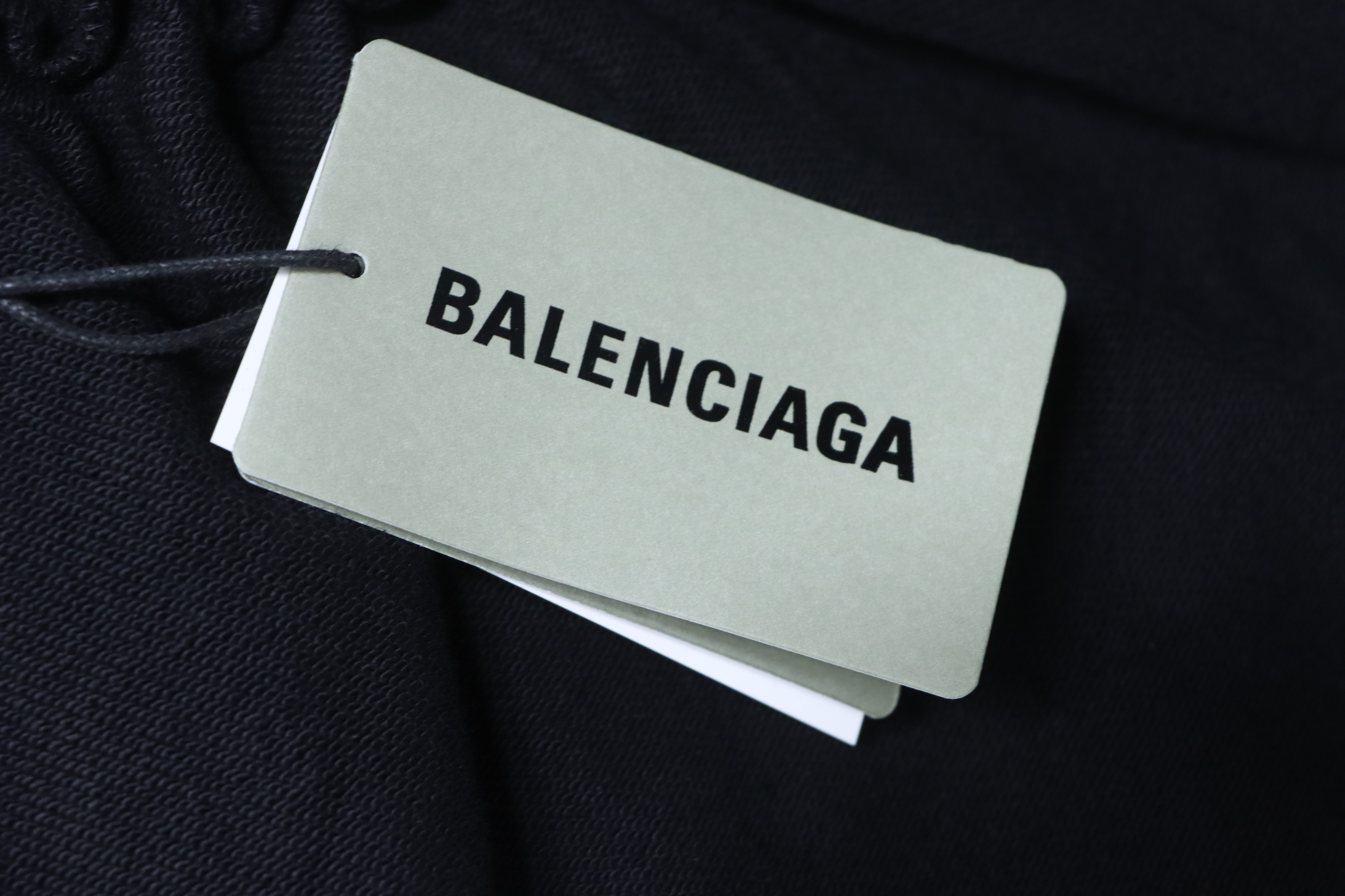 Balenciaga 26SS Classic Engraved Logo Metal Buckle Shorts h210