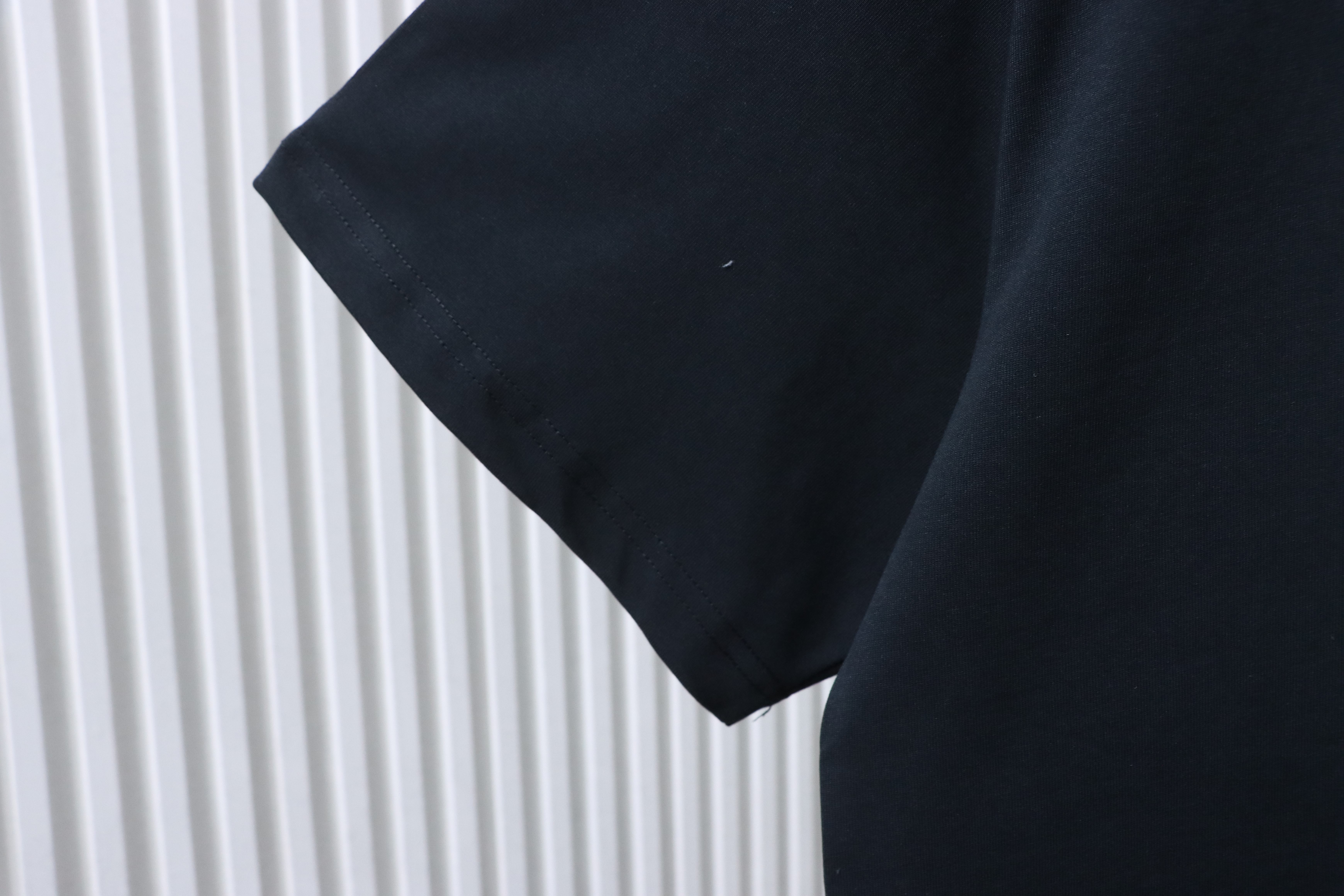 Balenciaga 26SS Crest Black Gradient Letter T-shirt h170