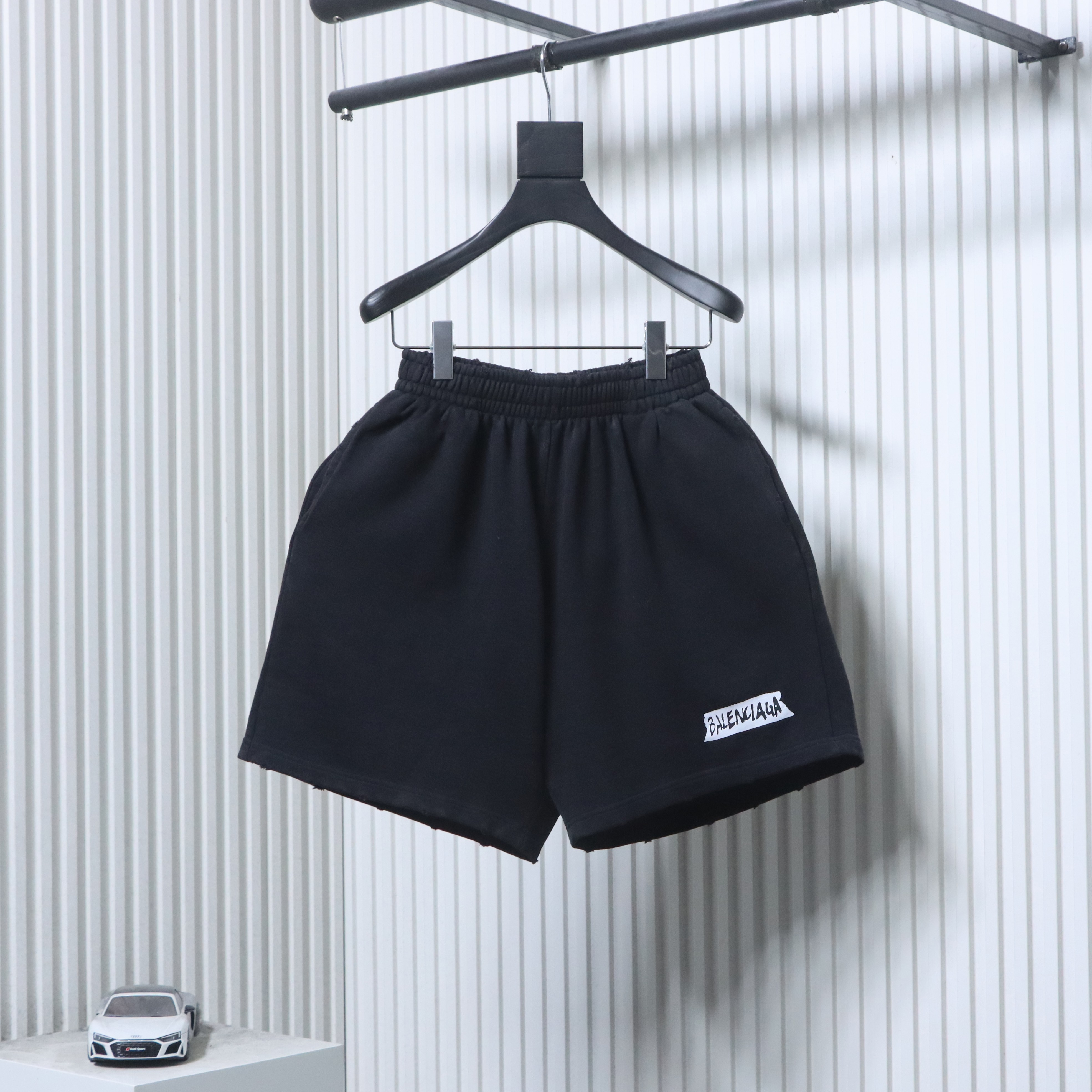 Balenciaga 26SS Masking Tape Letter Printed Elastic Waist Casual Shorts h190