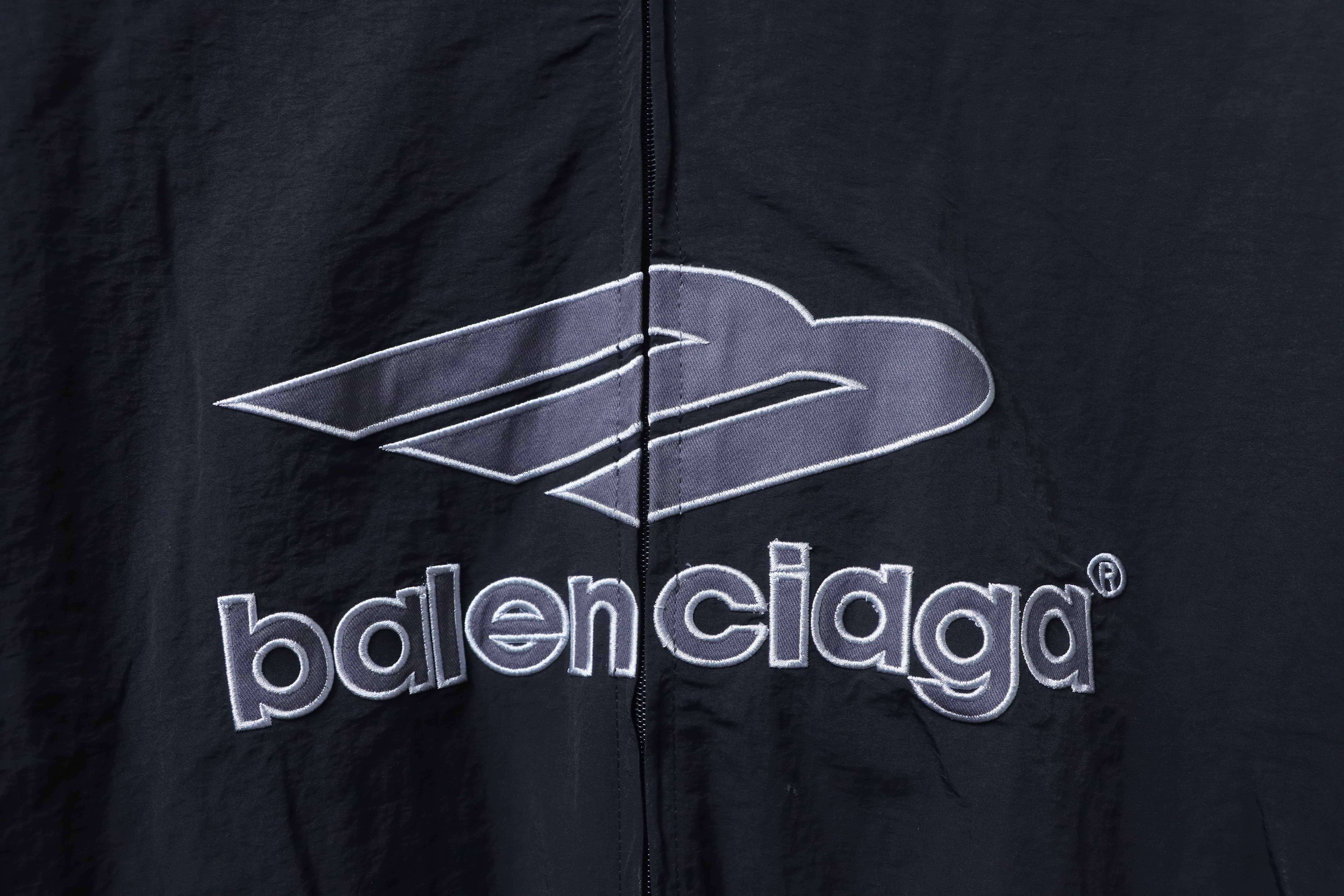 Balenciaga 3 26SS 3M Manchester United Embroidered Tracksuit Jacket h290