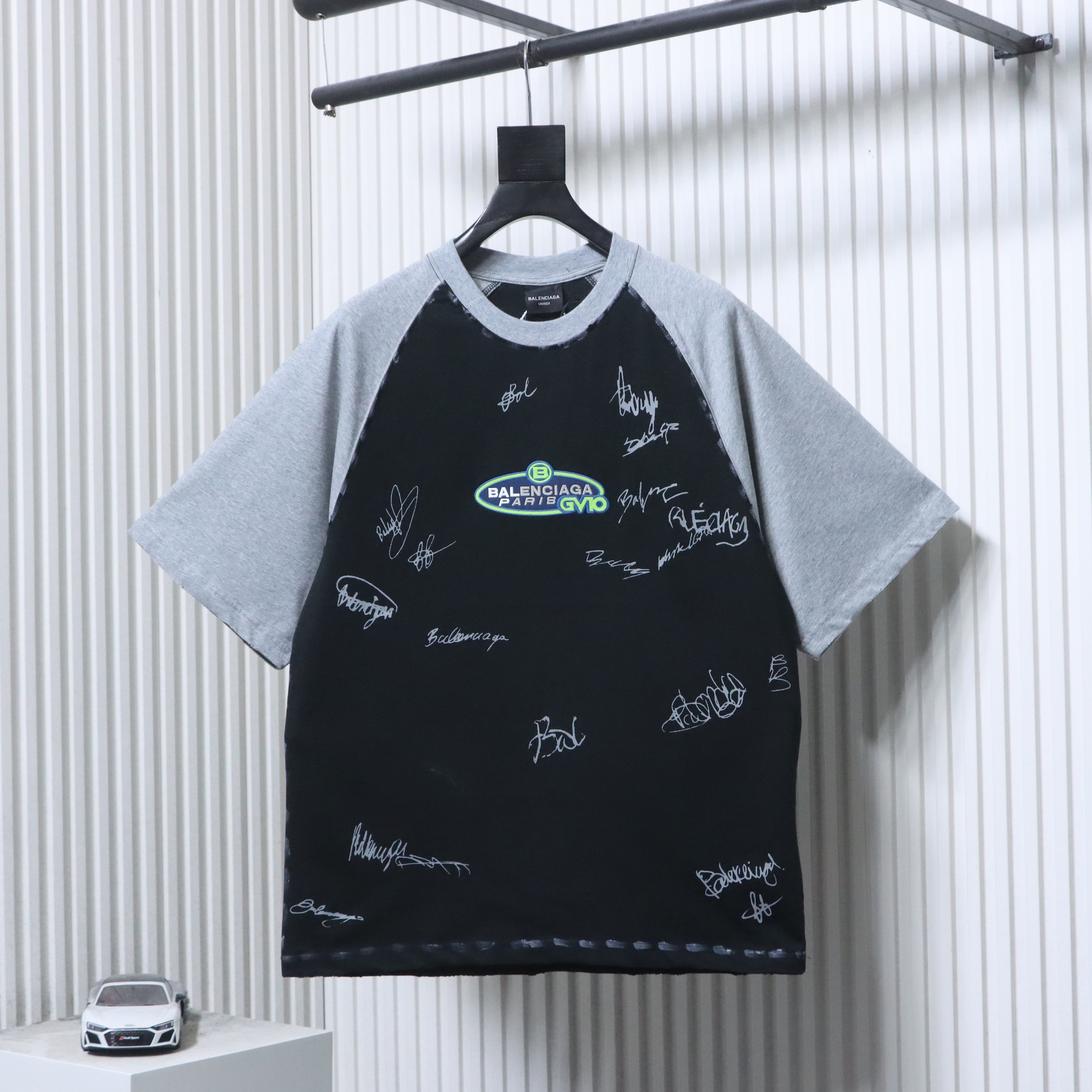 Balenciaga 3 26SS Signature Letter Printed Spliced T-shirt h160
