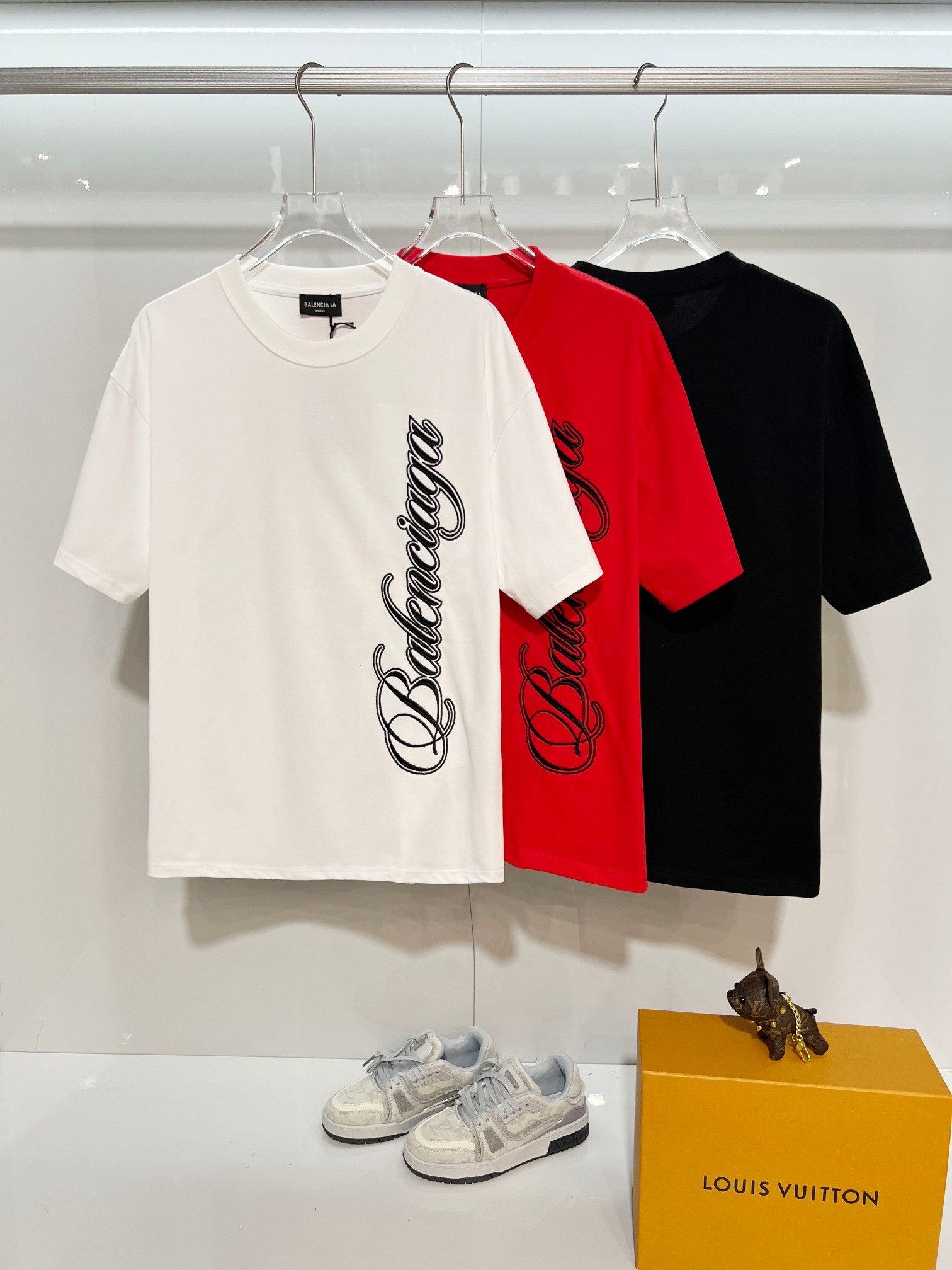 Balenciaga 3 High-Quality 320g Crewneck T-shirt H140