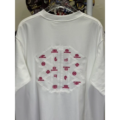 Balenciaga T-shirt 3 L26870 h140 02