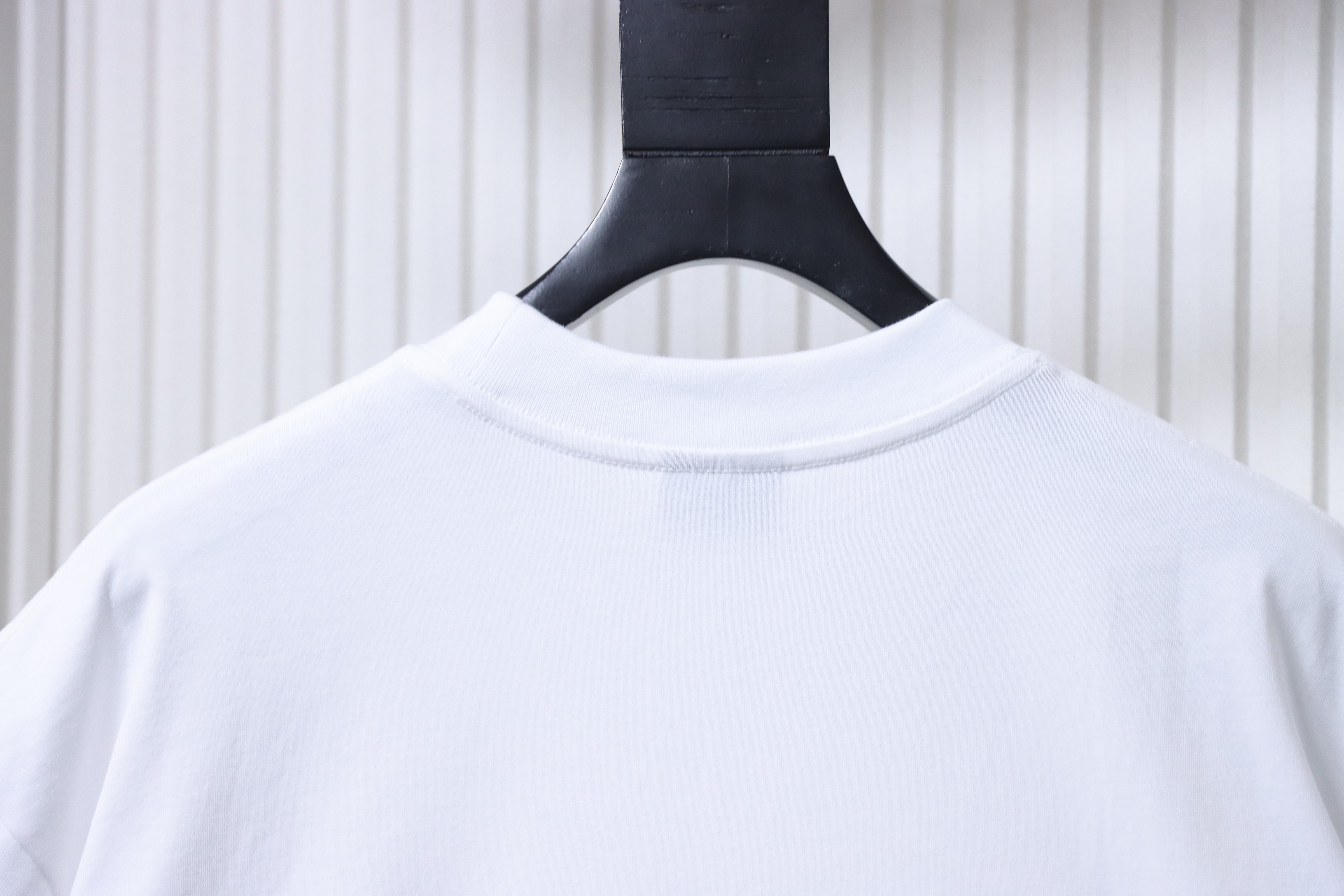Balenciaga 3M Embroidered T-shirt h180