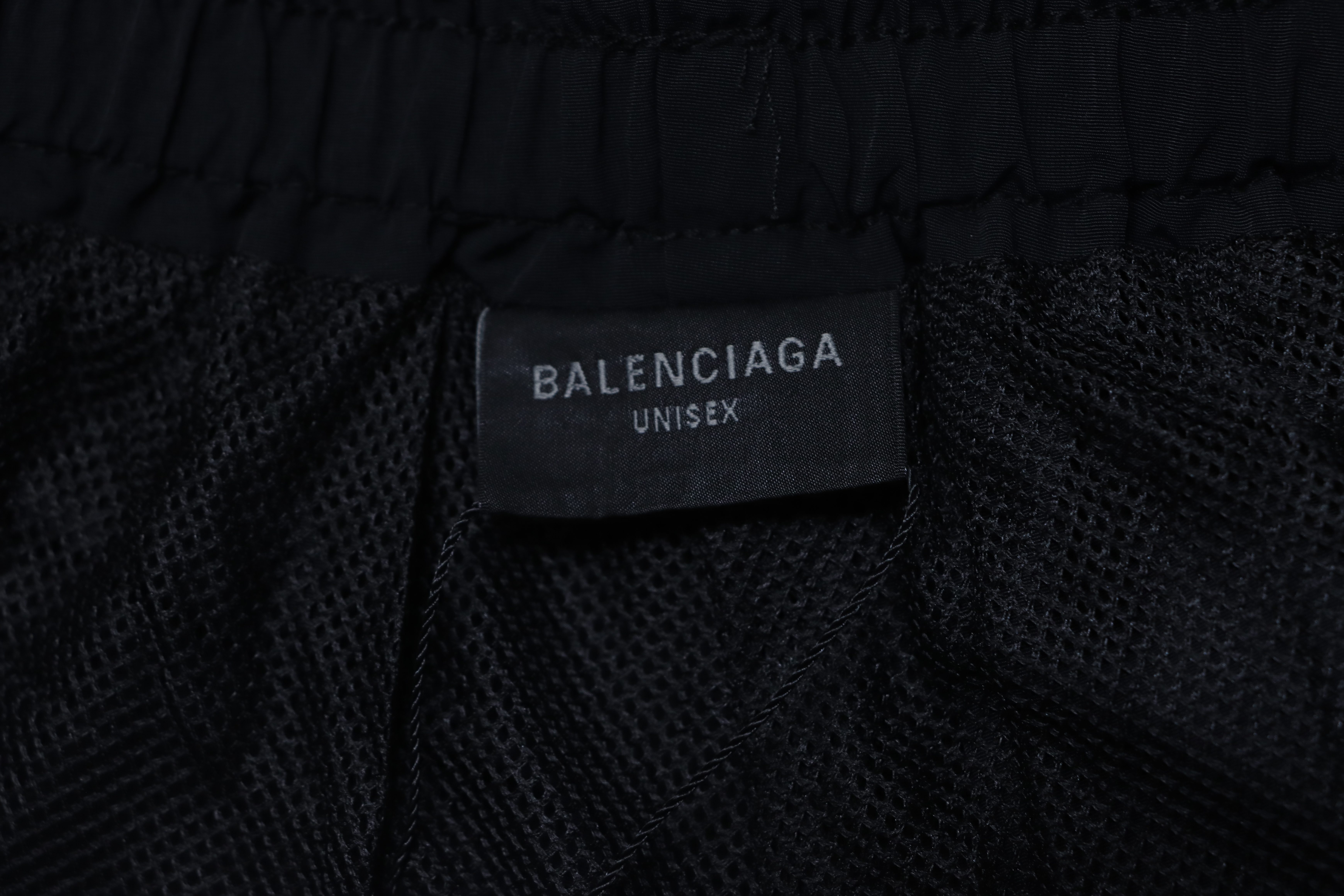 Balenciaga 3M Letter Small Logo Embroidered Shorts h180