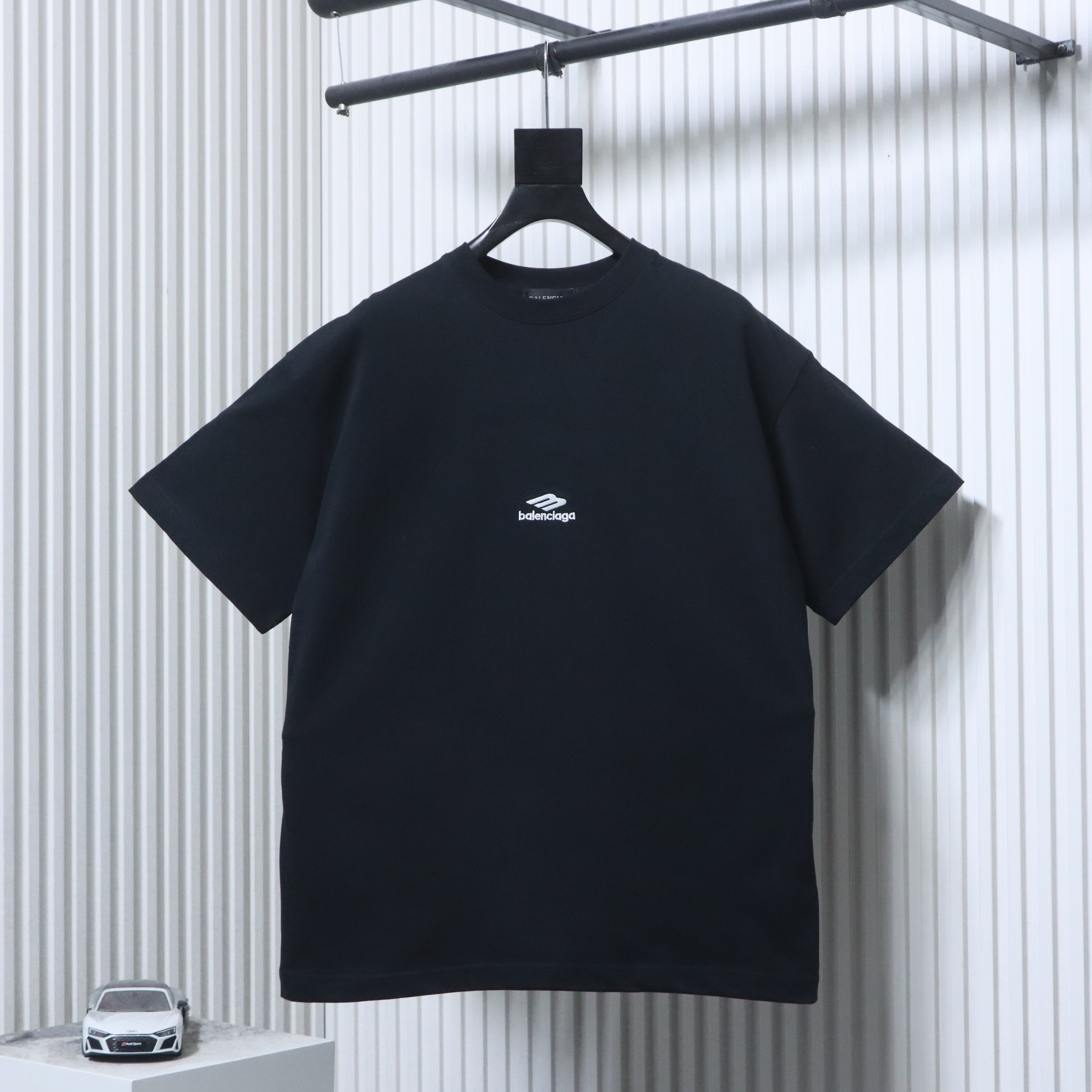 Balenciaga 3M Ski Series Embroidered T-shirt h150
