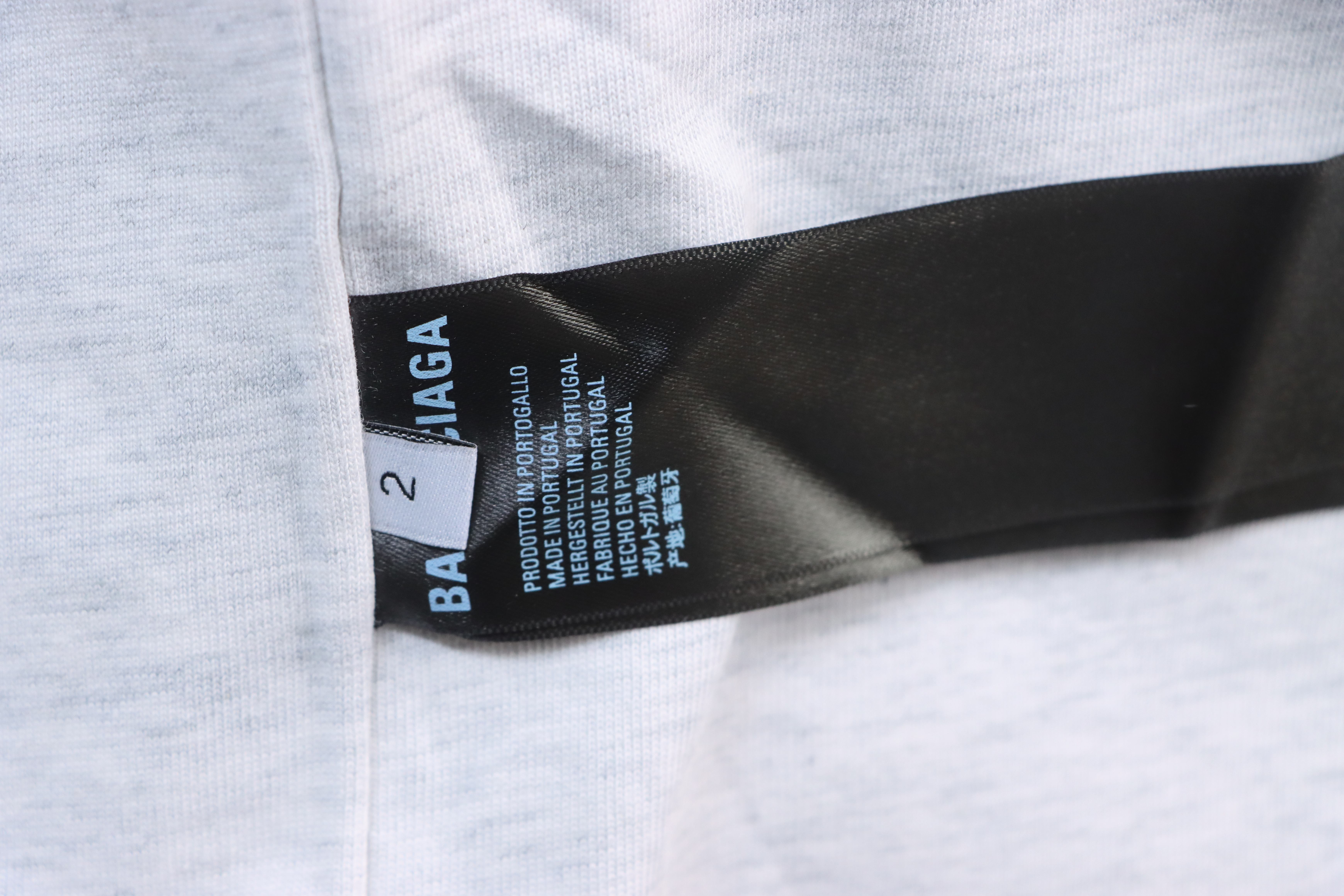 Balenciaga White 24SS Inverted Letter Overlap Embroidered T-shirt h150