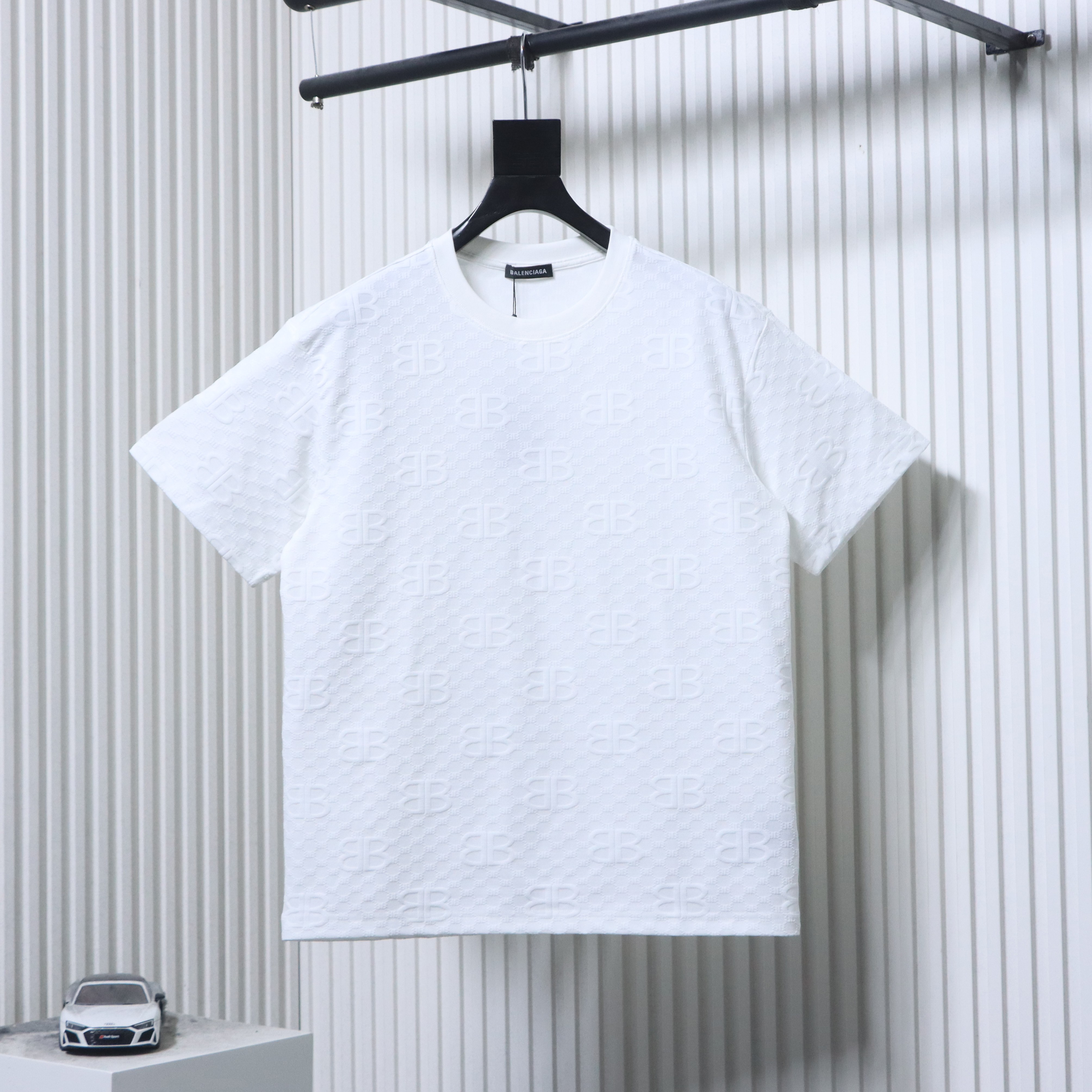 Balenciaga White Allover Monogram Jacquard T-shirt h160