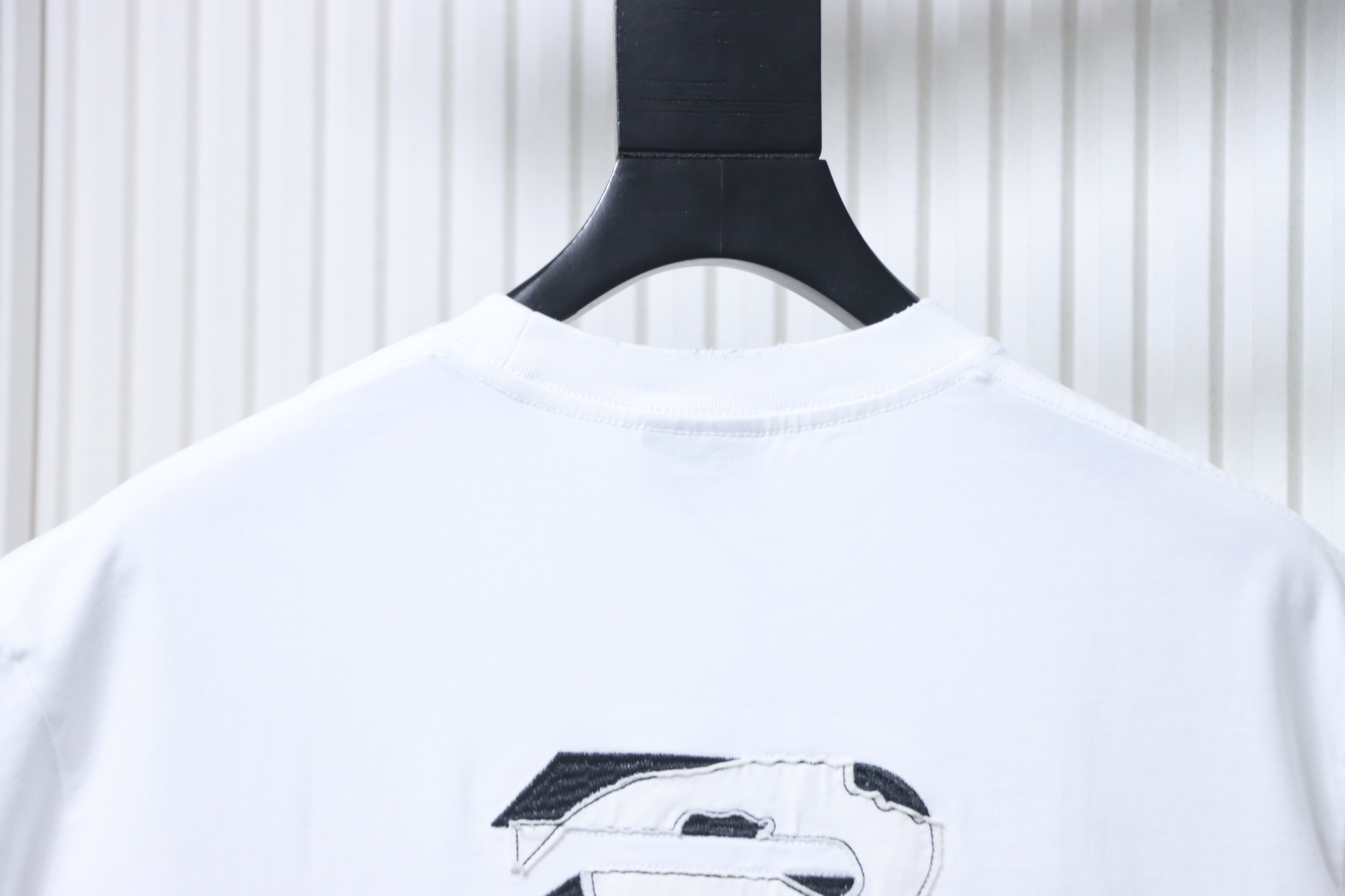 Balenciaga White Heavy Patch Embroidered T-shirt h160