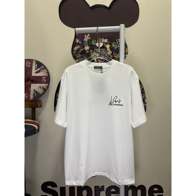 Balenciaga T-shirt White L26711 h130 01