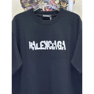 Balenciaga Black T-shirt L26863 h130 02