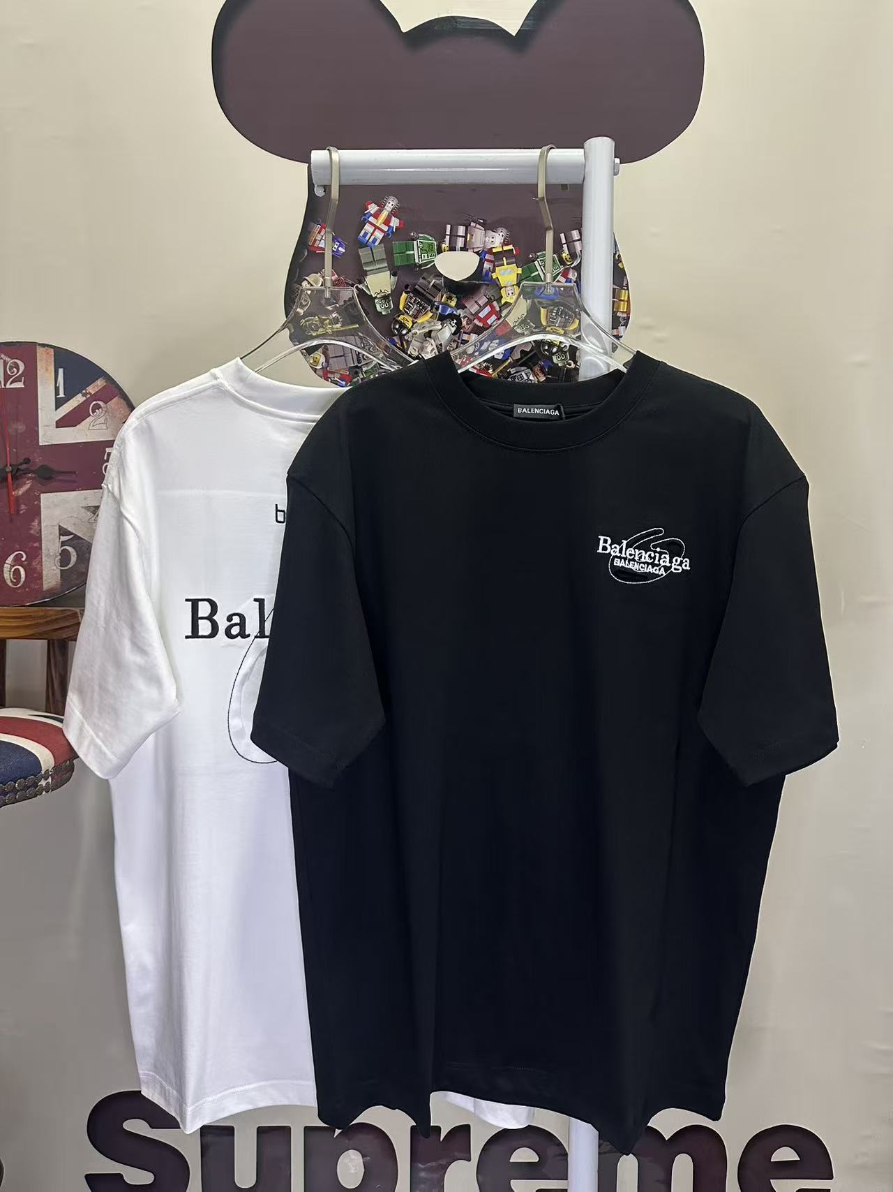 Balenciaga T-shirt Black L26886 h140