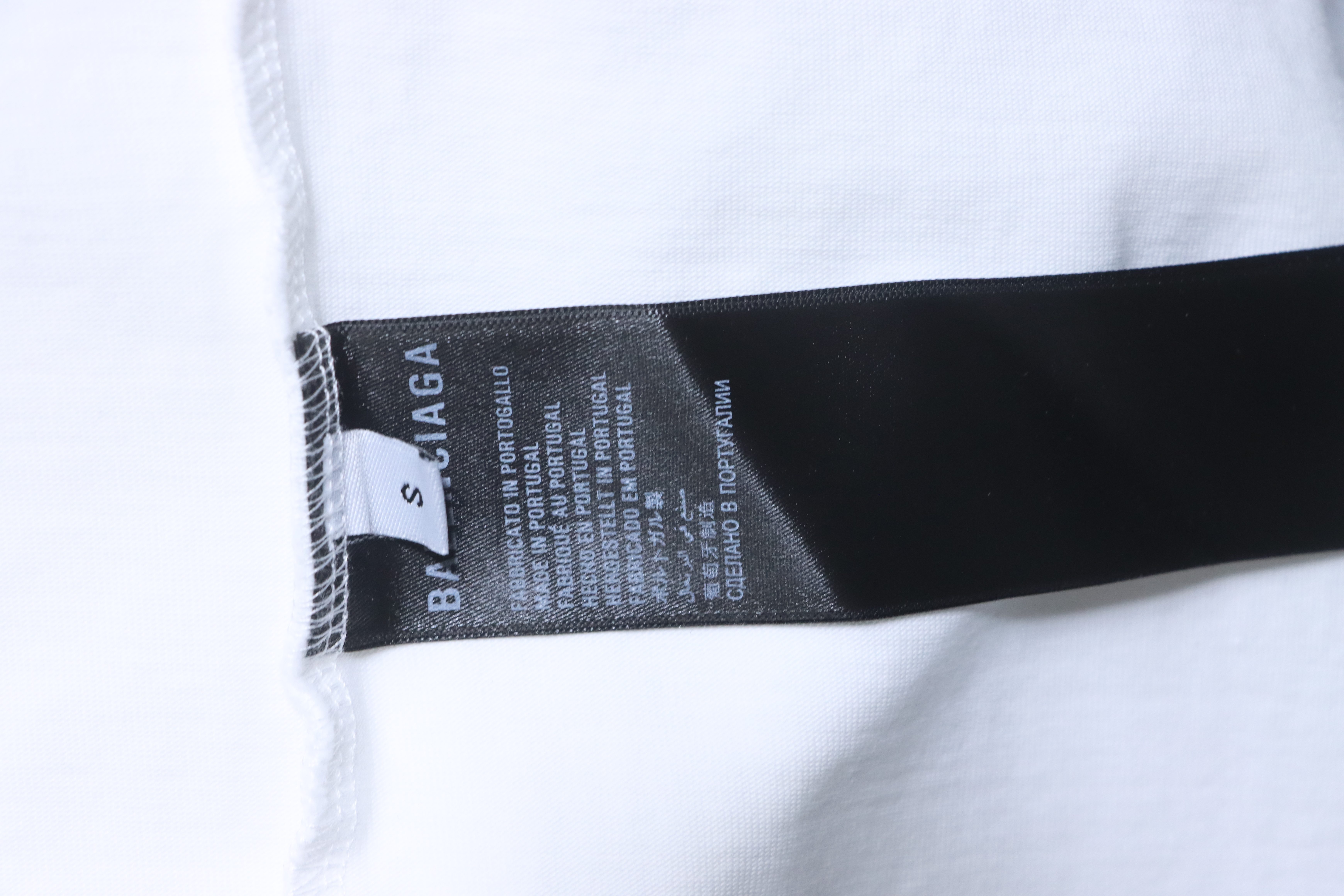 Balenciaga White Lock Buckle Letter Graffiti Printed Distressed T-shirt h150